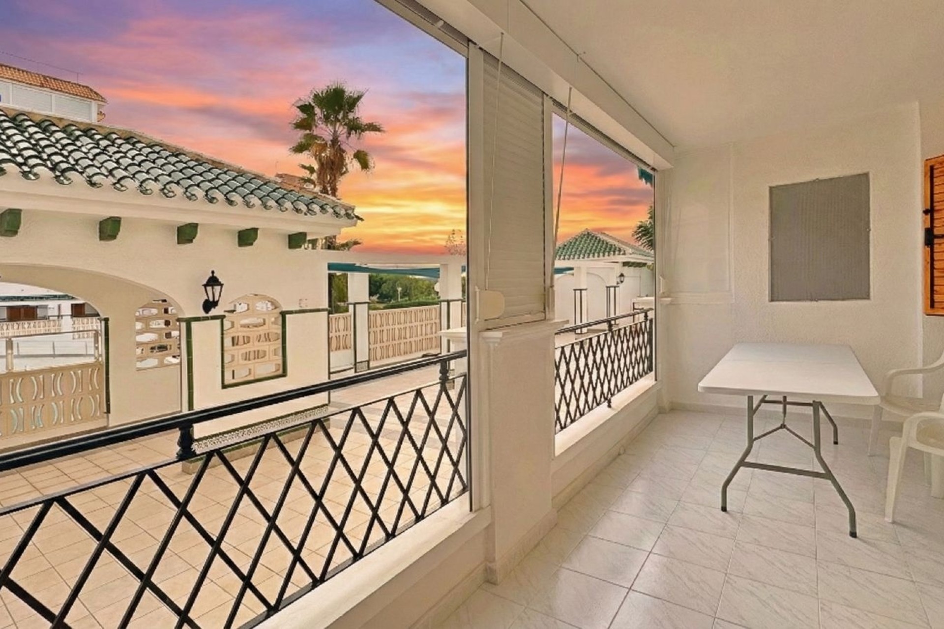 Resale - Apartment / Flat -
Torrevieja - La Mata