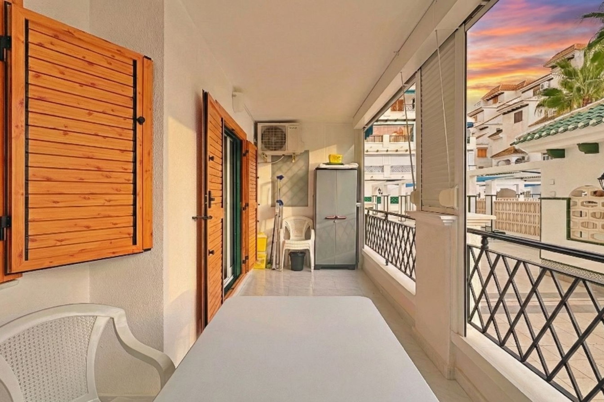 Resale - Apartment / Flat -
Torrevieja - La Mata