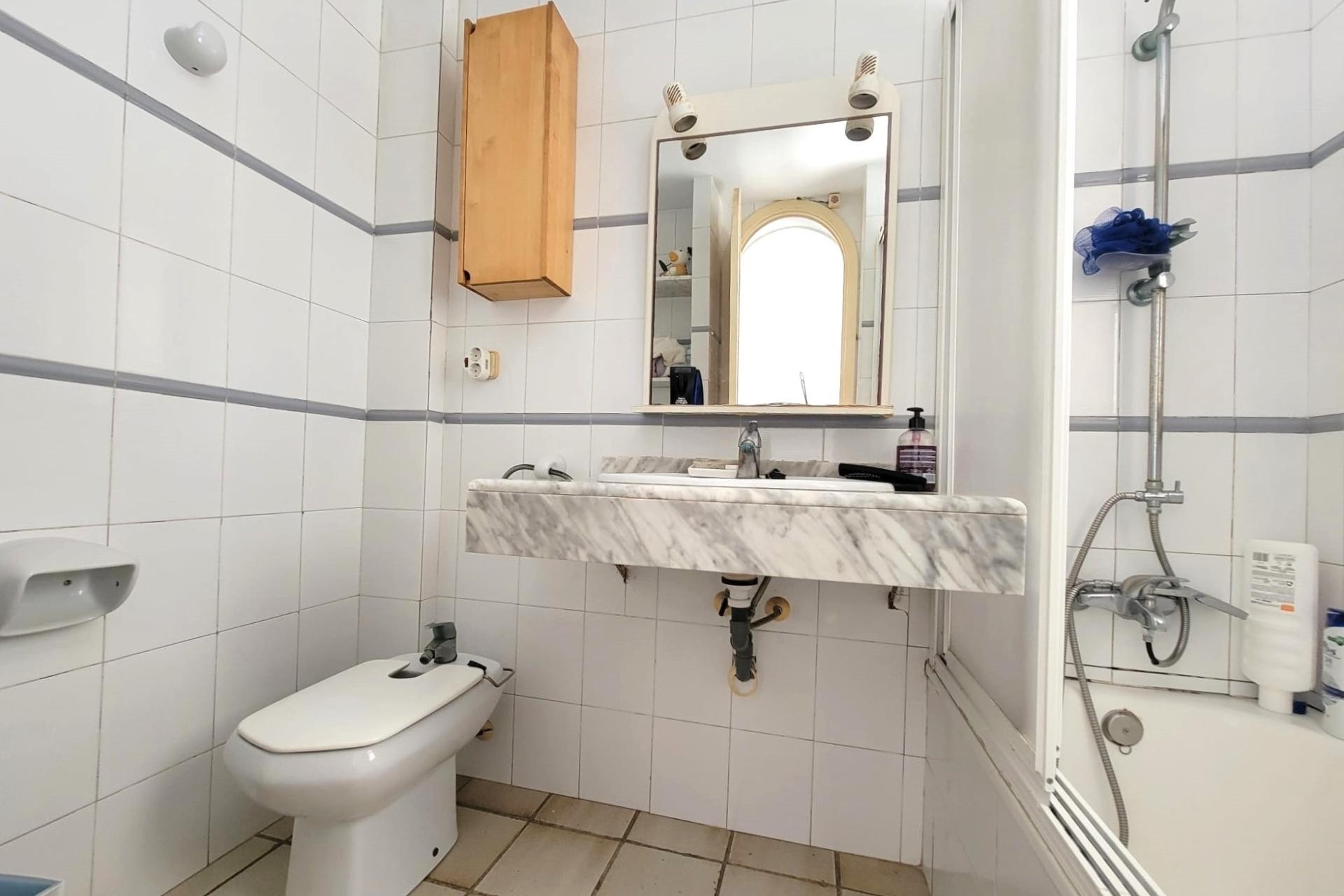 Resale - Apartment / Flat -
Torrevieja - La Mata