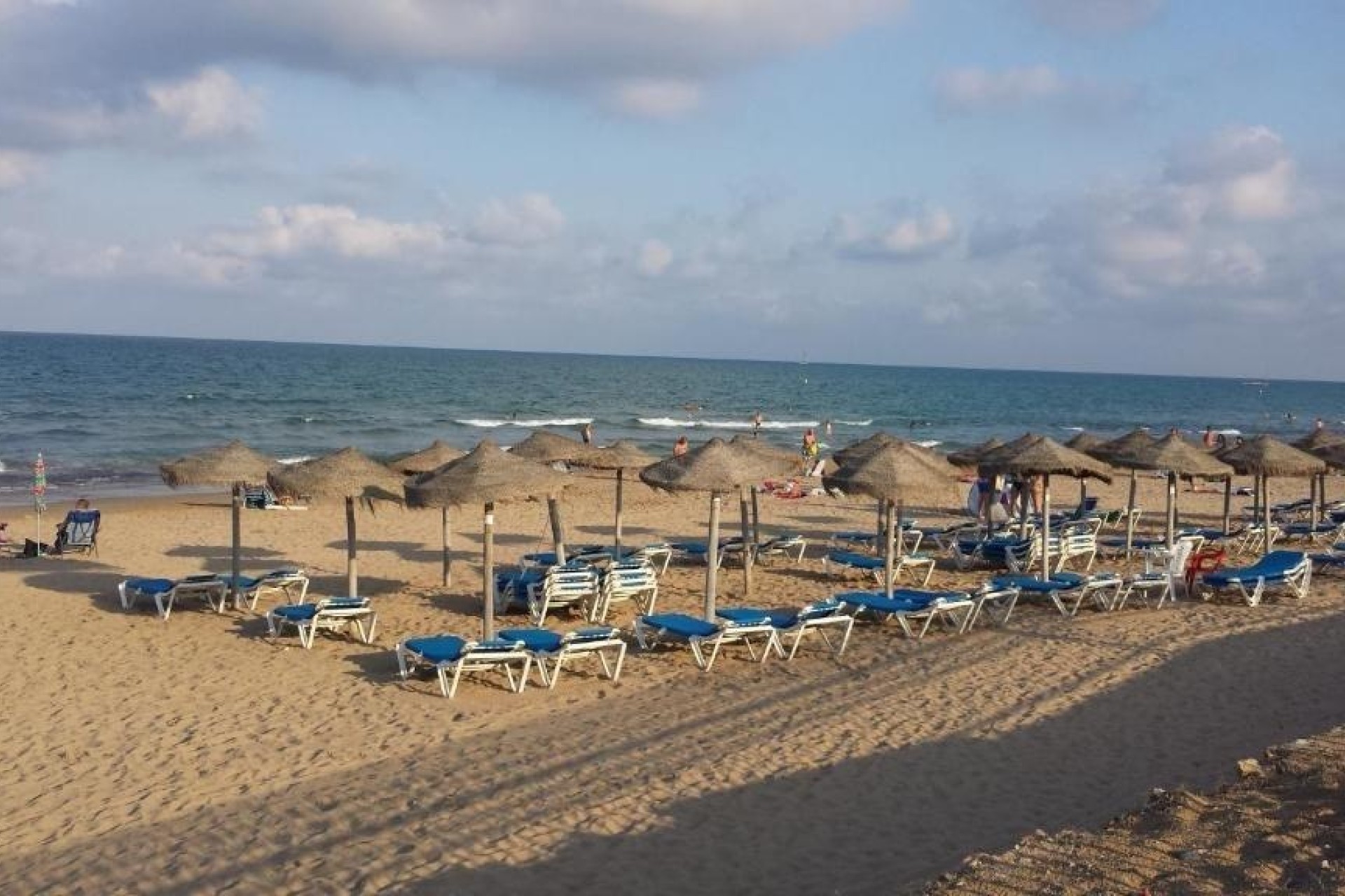Resale - Apartment / Flat -
Torrevieja - La Mata