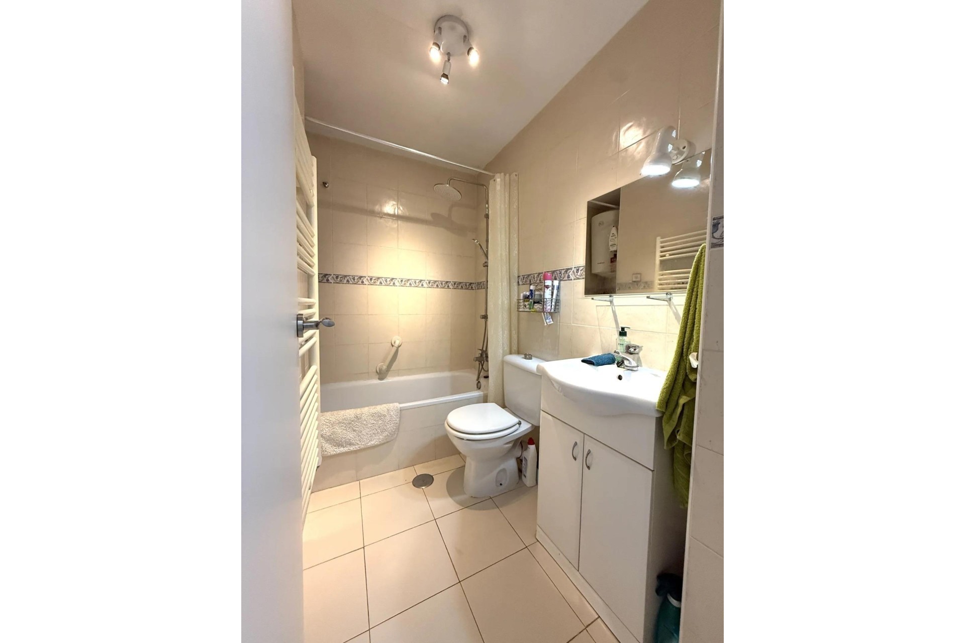 Resale - Apartment / Flat -
Torrevieja - La Mata