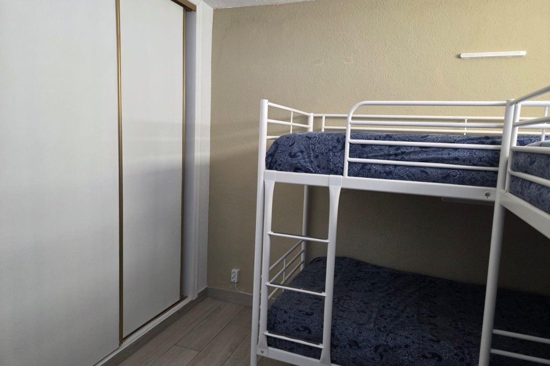 Resale - Apartment / Flat -
Torrevieja - La Mata