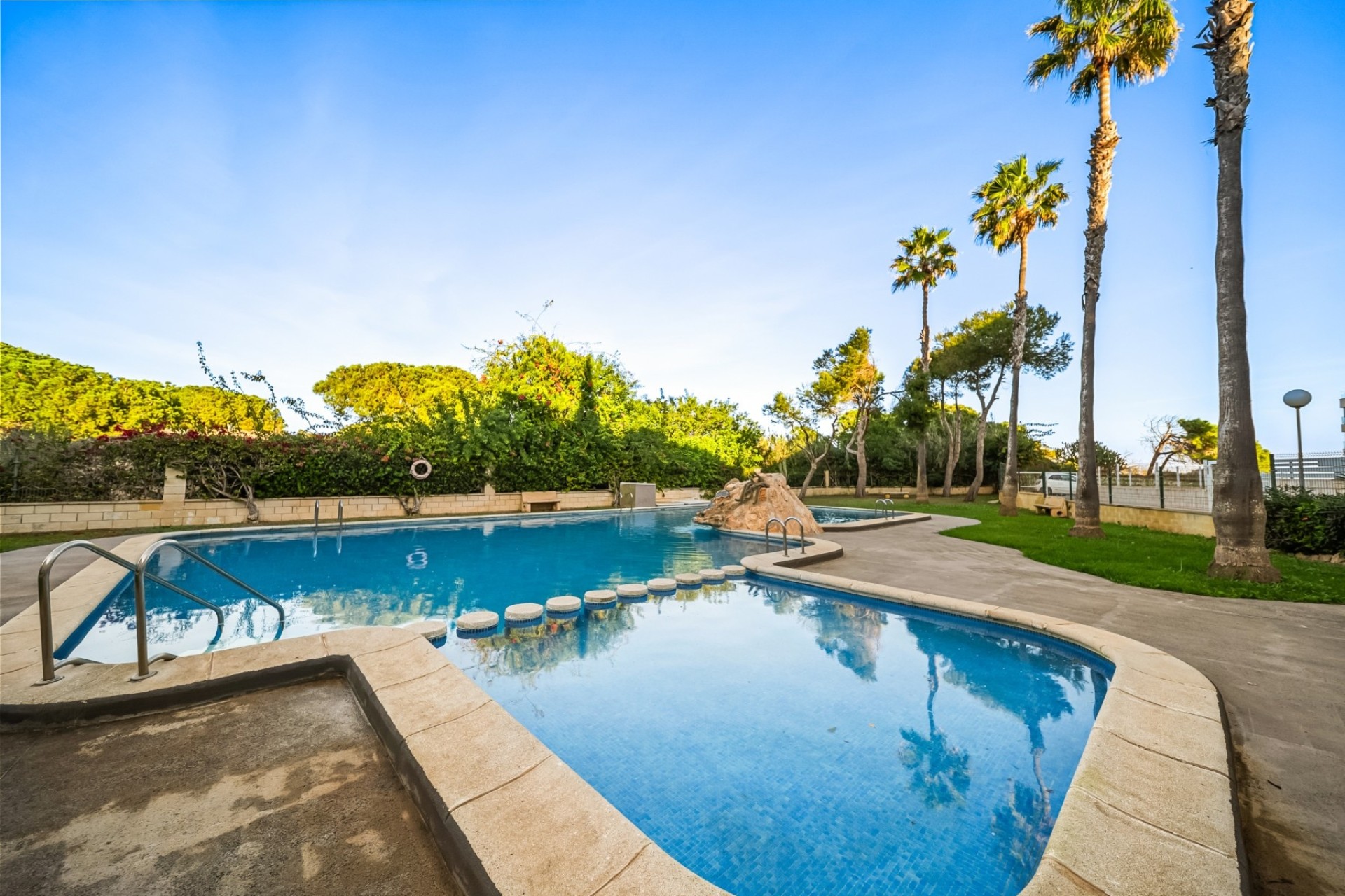 Resale - Apartment / Flat -
Torrevieja - La Mata