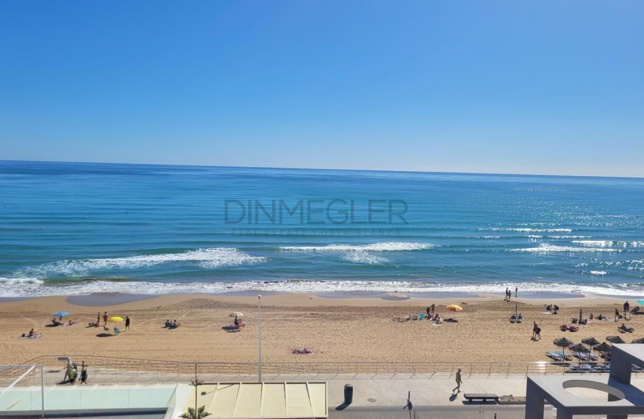 Resale - Apartment / Flat -
Torrevieja - La Mata