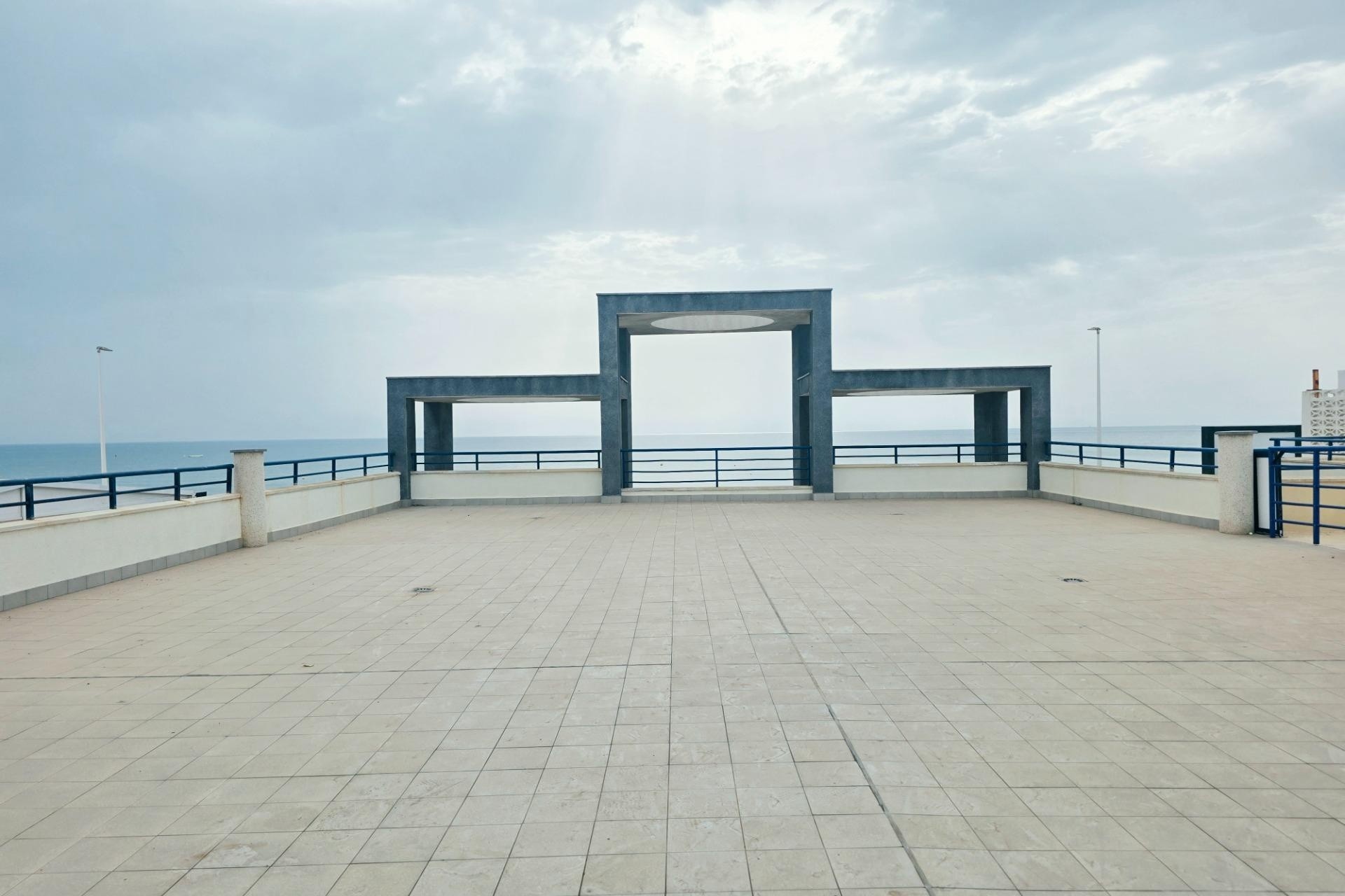 Resale - Apartment / Flat -
Torrevieja - La Mata