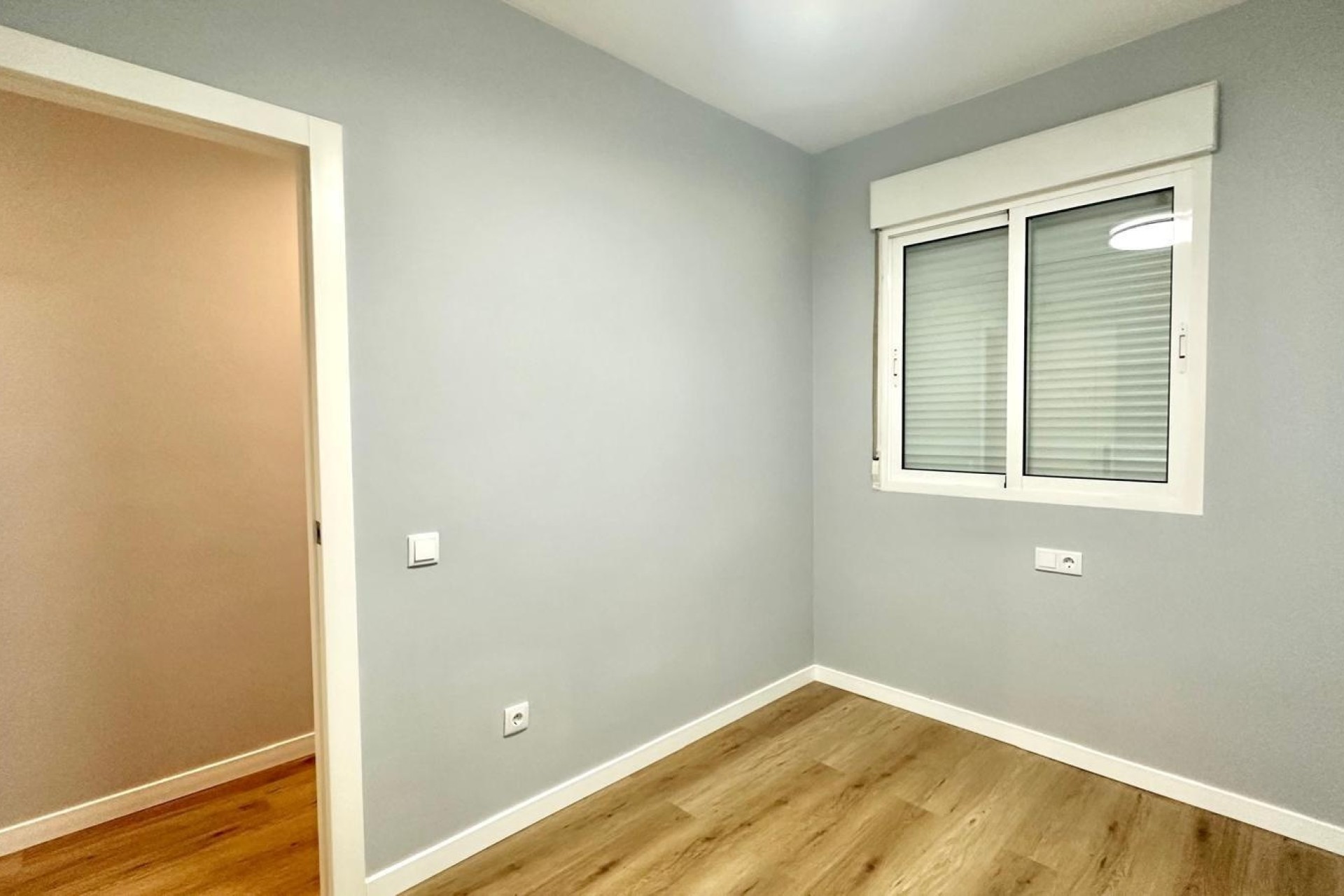 Resale - Apartment / Flat -
Torrevieja - La Mata