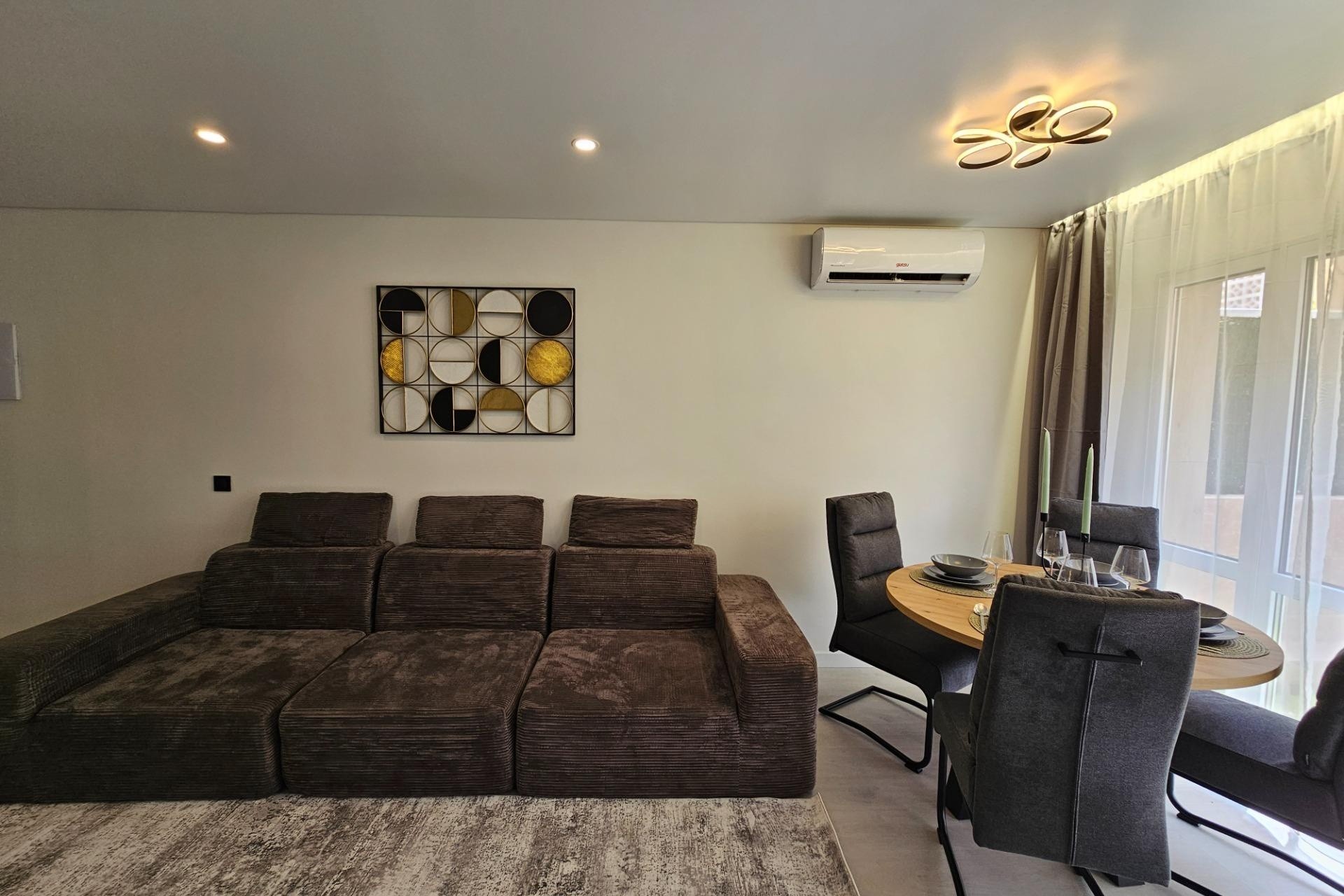 Resale - Apartment / Flat -
Torrevieja - La Mata