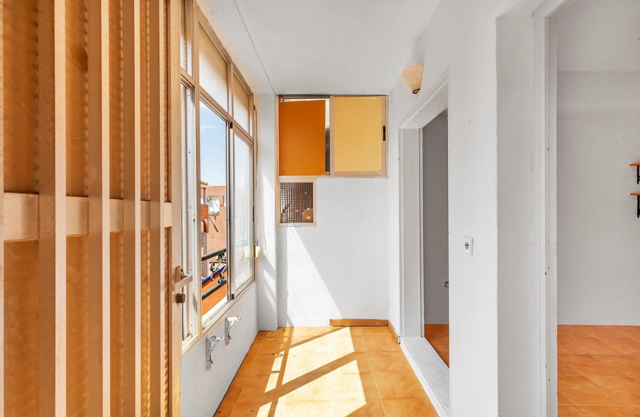 Resale - Apartment / Flat -
Torrevieja - La Mata