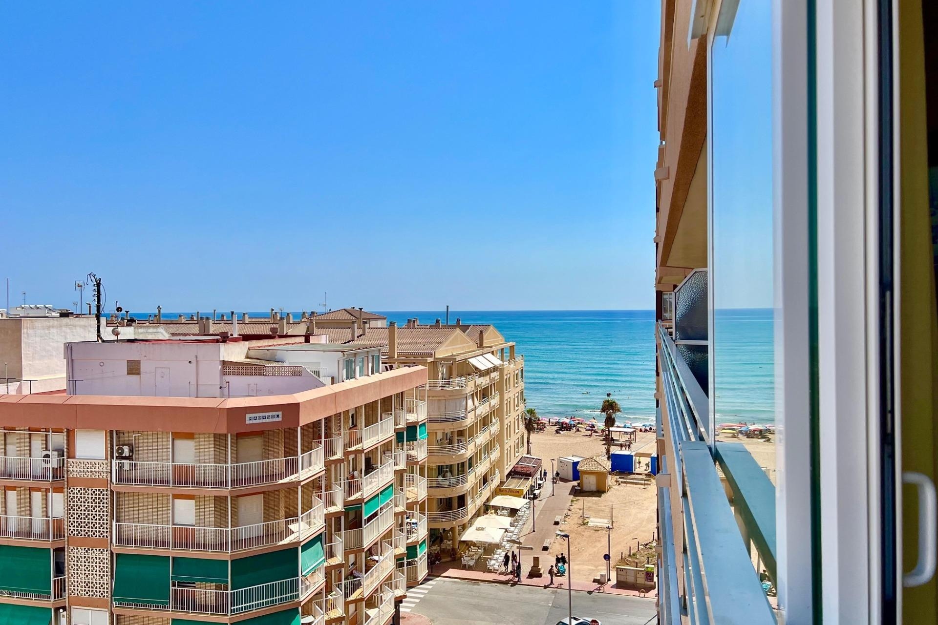 Resale - Apartment / Flat -
Torrevieja - La Mata