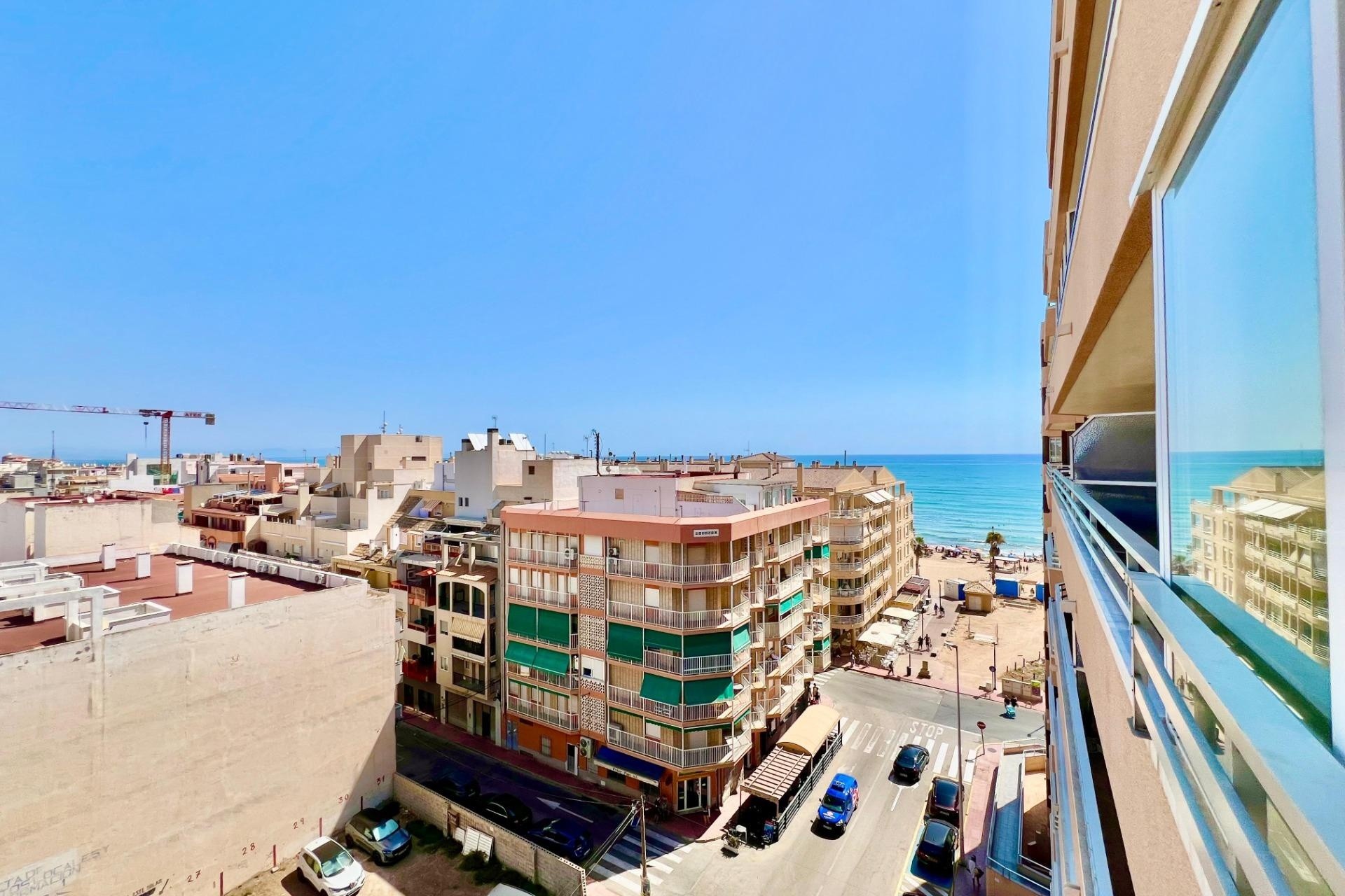 Resale - Apartment / Flat -
Torrevieja - La Mata