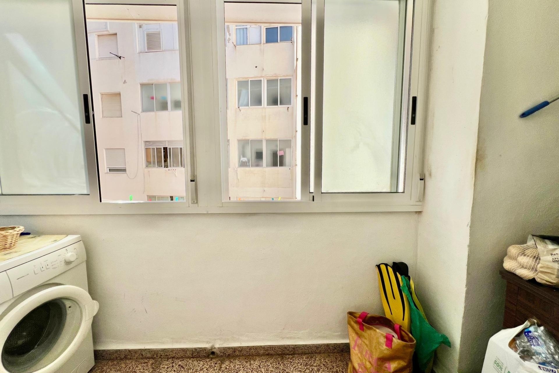 Resale - Apartment / Flat -
Torrevieja - La Mata