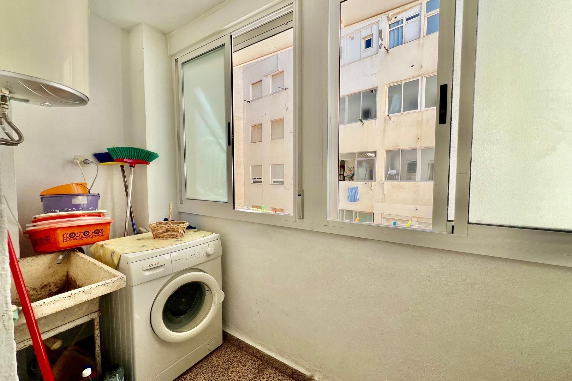 Resale - Apartment / Flat -
Torrevieja - La Mata
