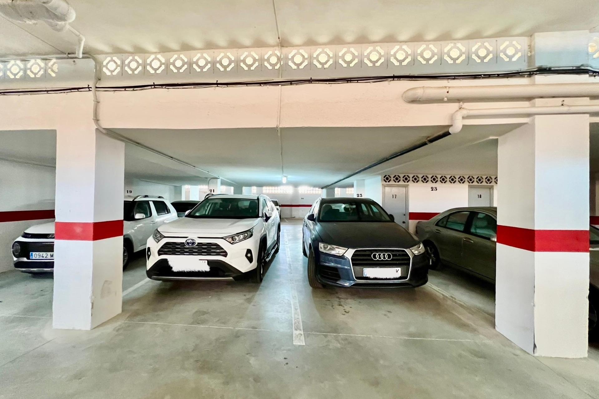 Resale - Apartment / Flat -
Torrevieja - La Mata