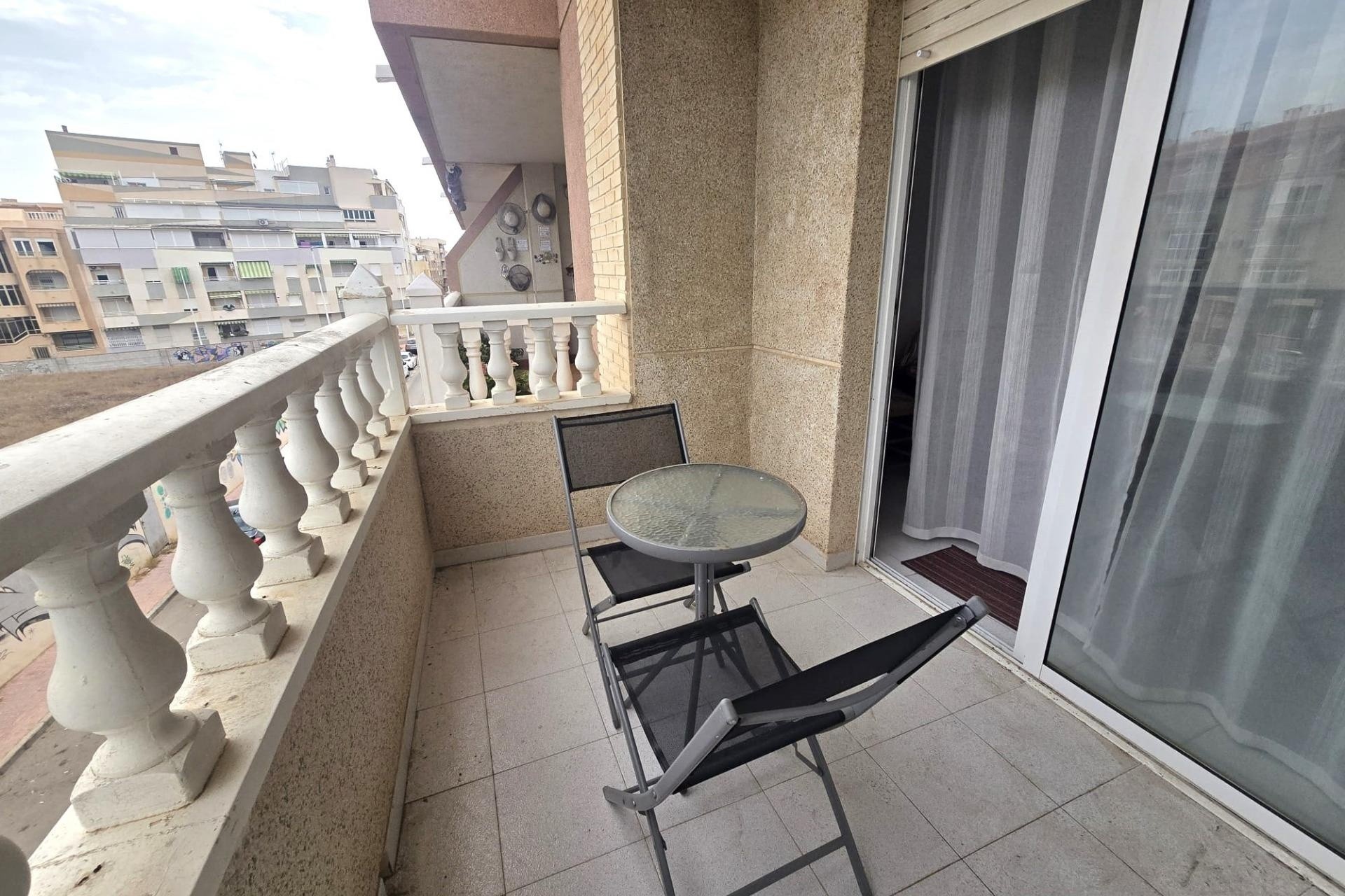 Resale - Apartment / Flat -
Torrevieja - La Mata