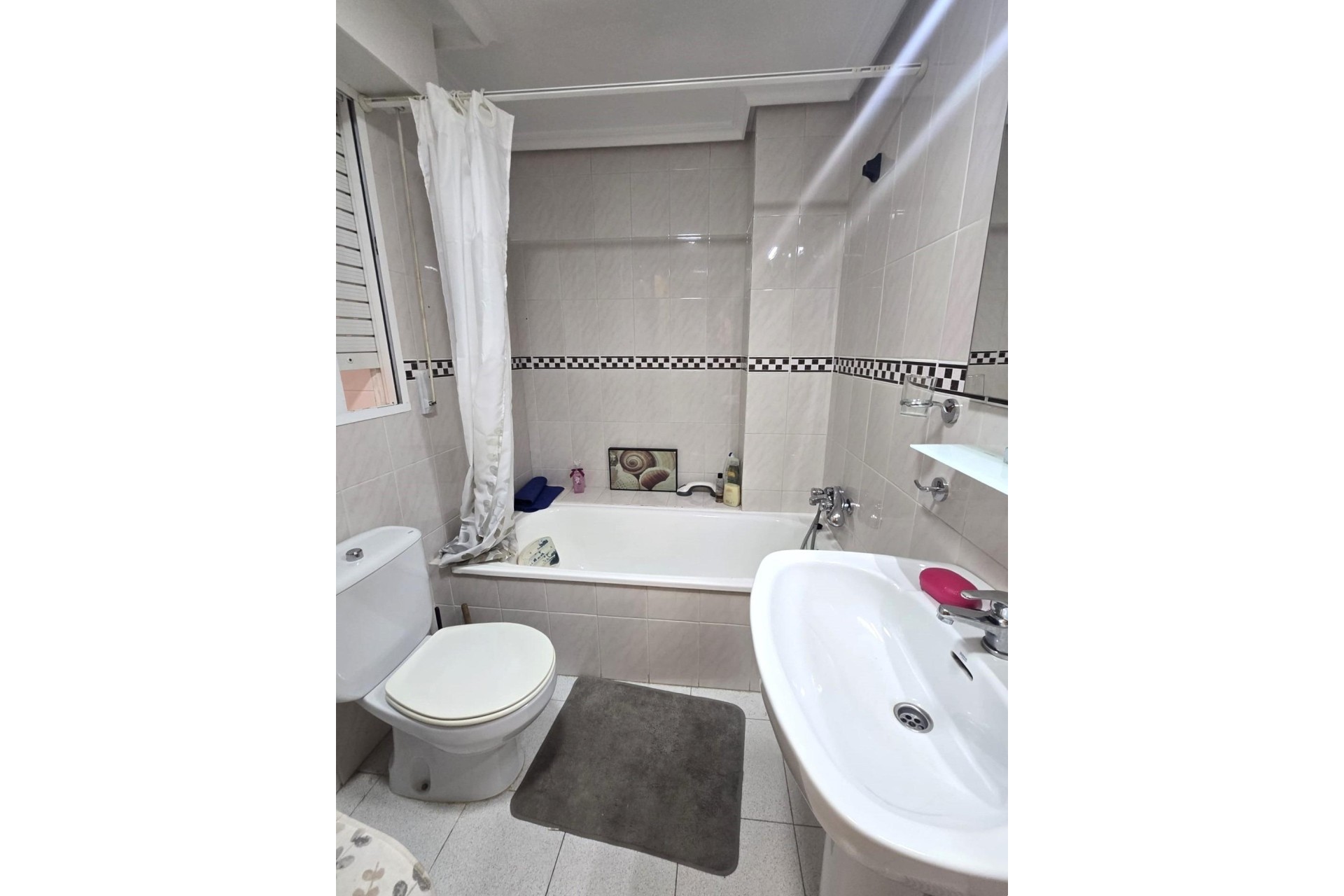 Resale - Apartment / Flat -
Torrevieja - La Mata