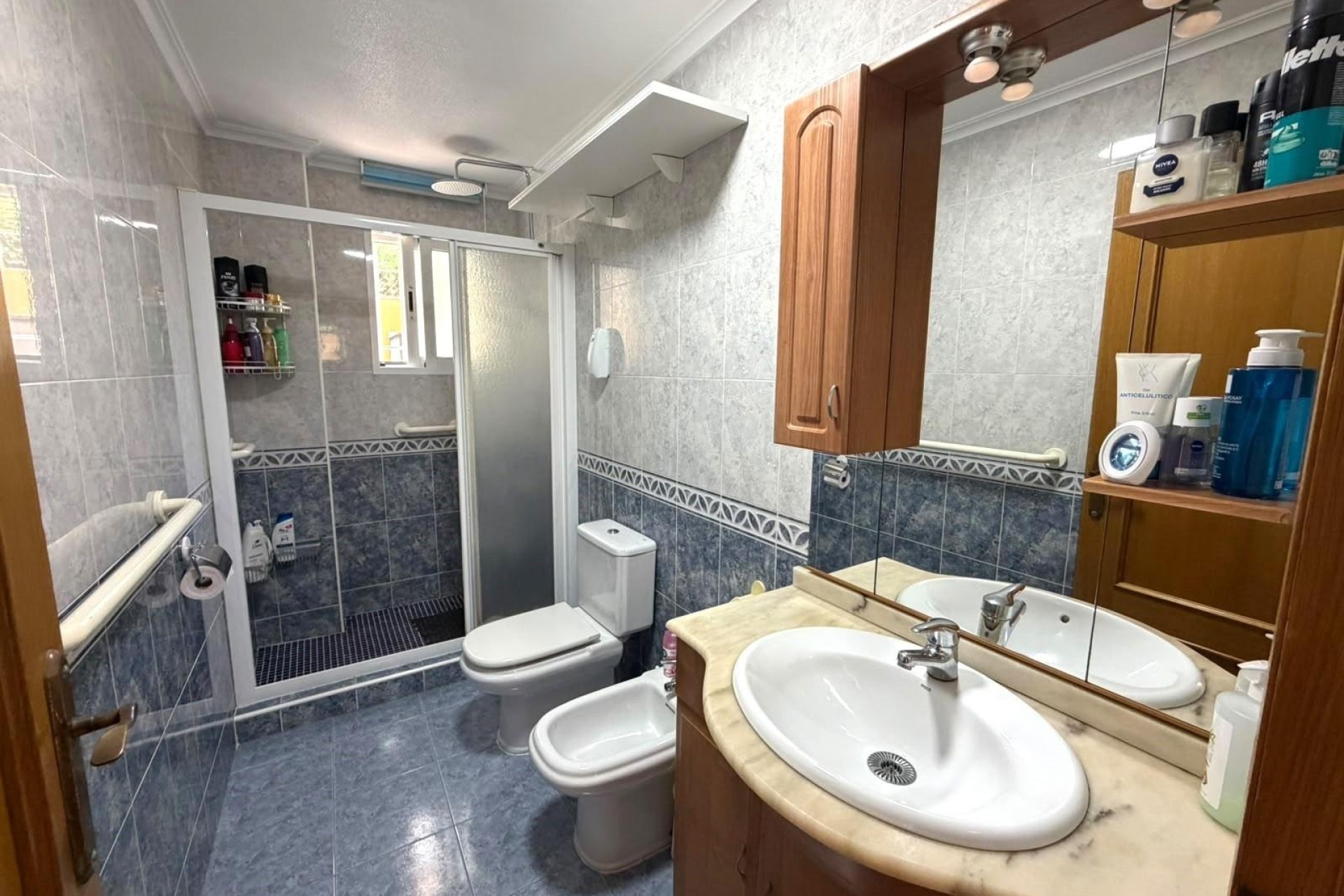 Resale - Apartment / Flat -
Torrevieja - La Mata