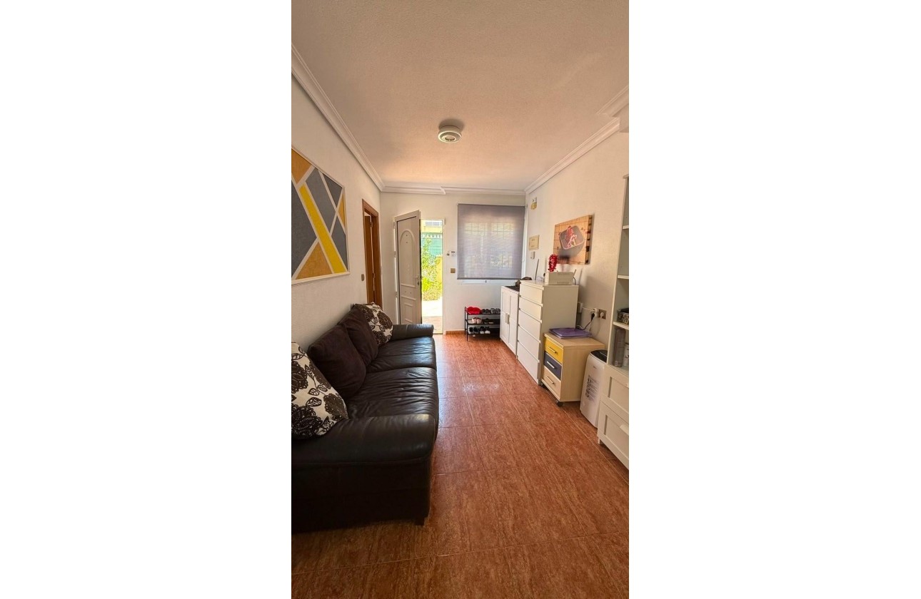 Resale - Apartment / Flat -
Torrevieja - La Mata