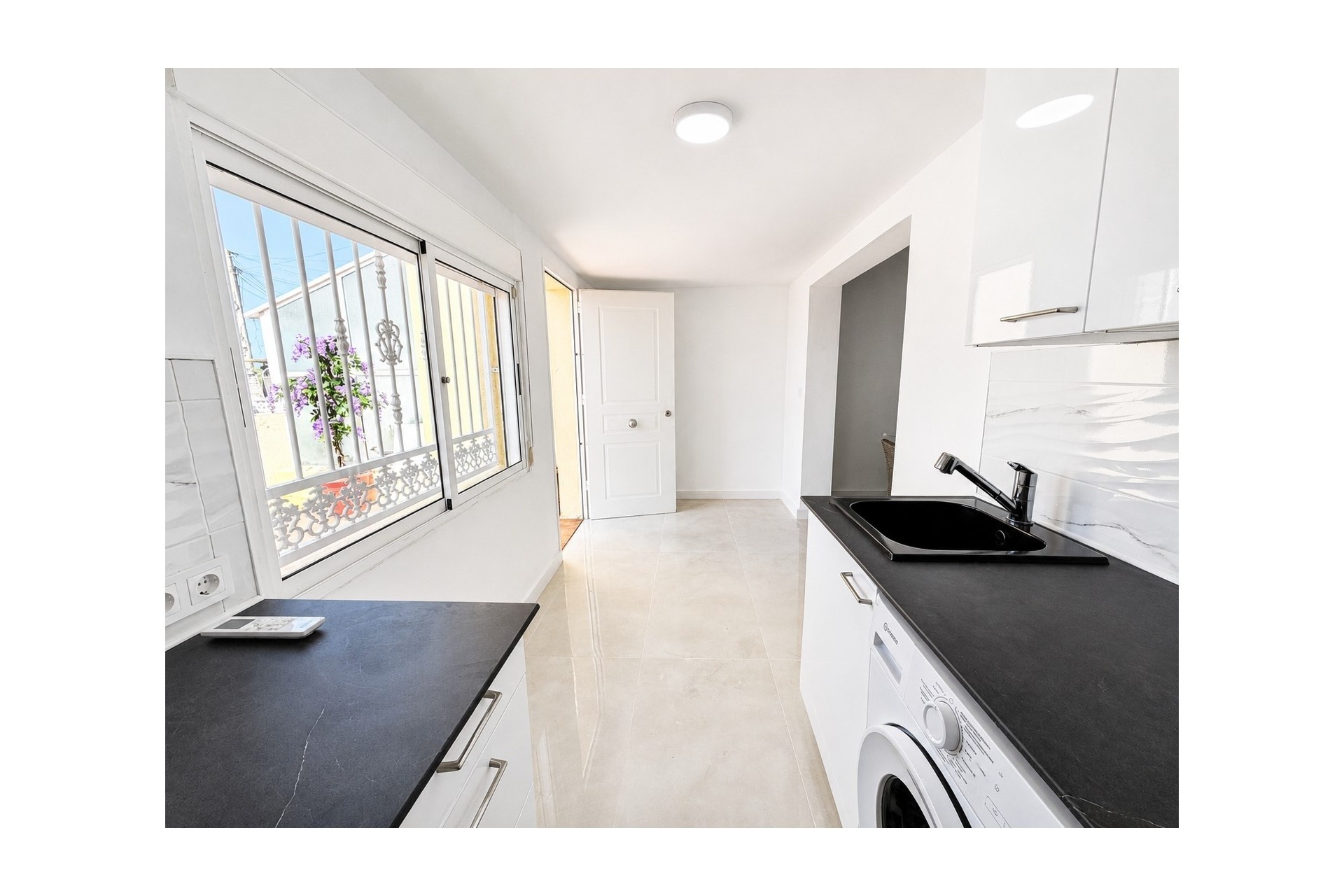 Resale - Apartment / Flat -
Torrevieja - La Siesta