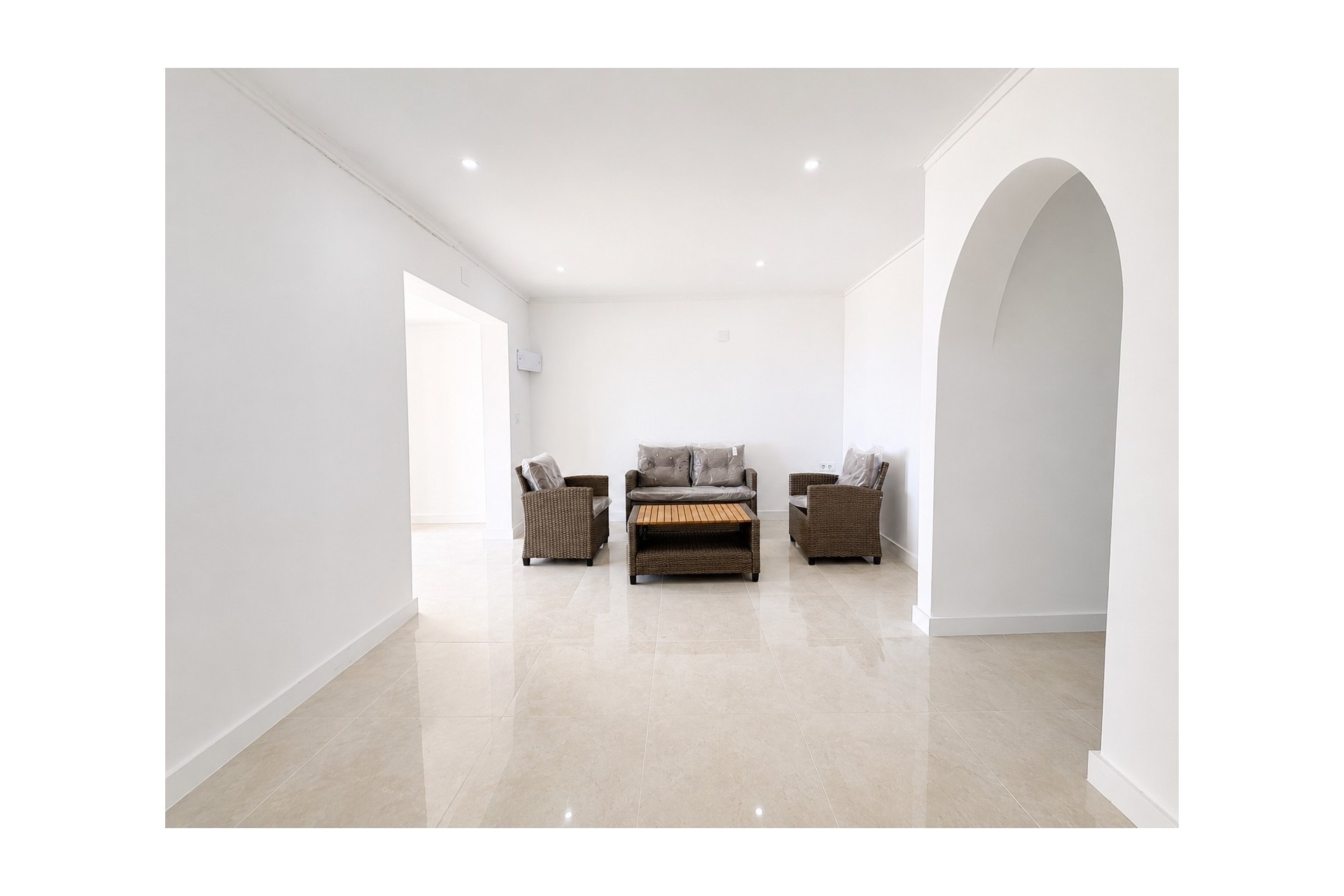 Resale - Apartment / Flat -
Torrevieja - La Siesta