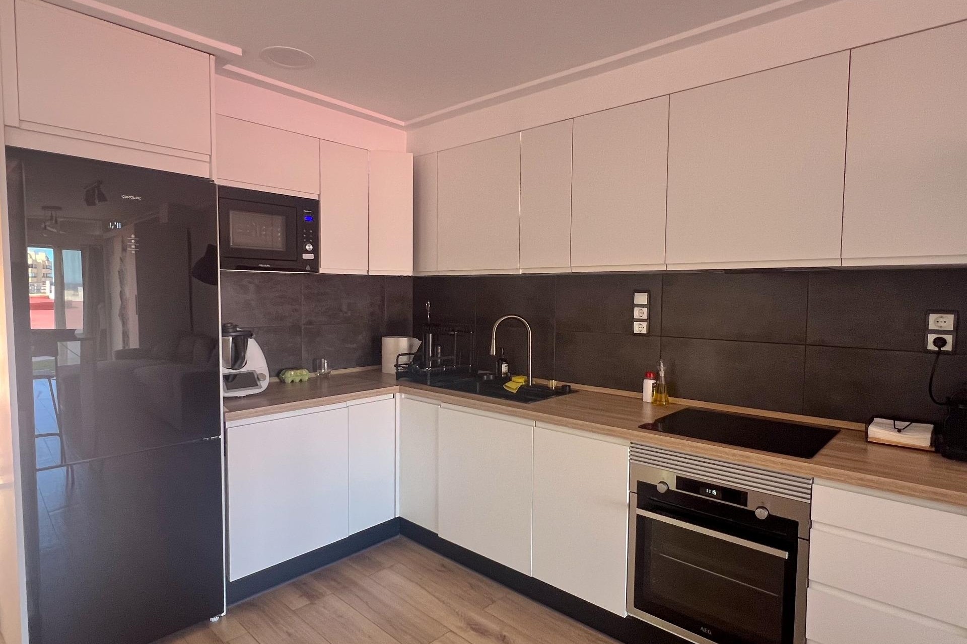 Resale - Apartment / Flat -
Torrevieja - La veleta