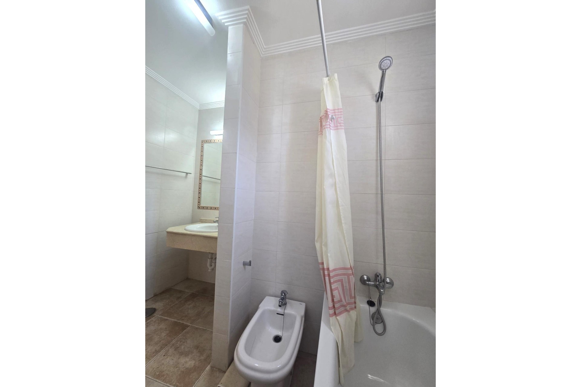 Resale - Apartment / Flat -
Torrevieja - La veleta
