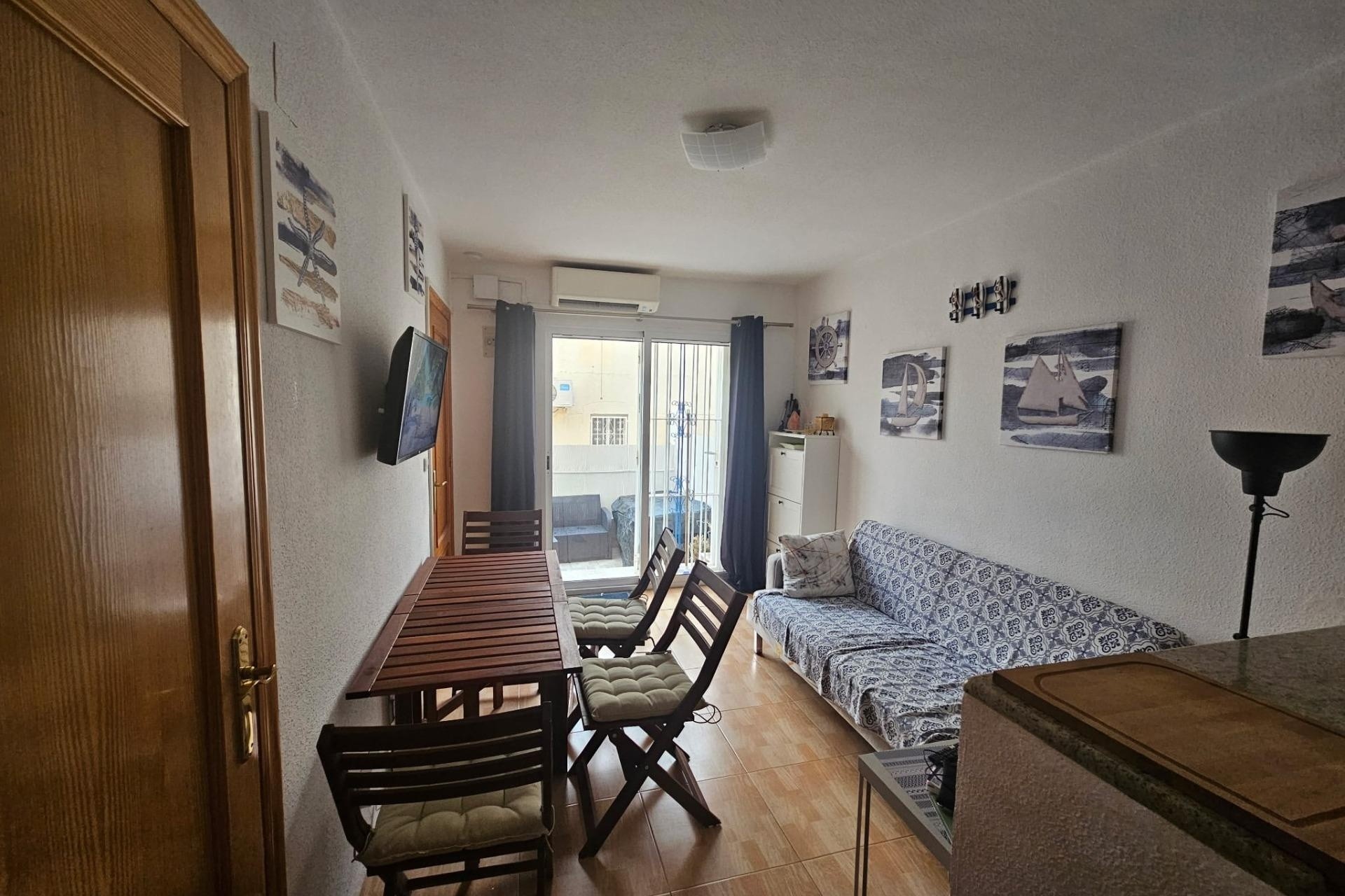 Resale - Apartment / Flat -
Torrevieja - Lago jardin