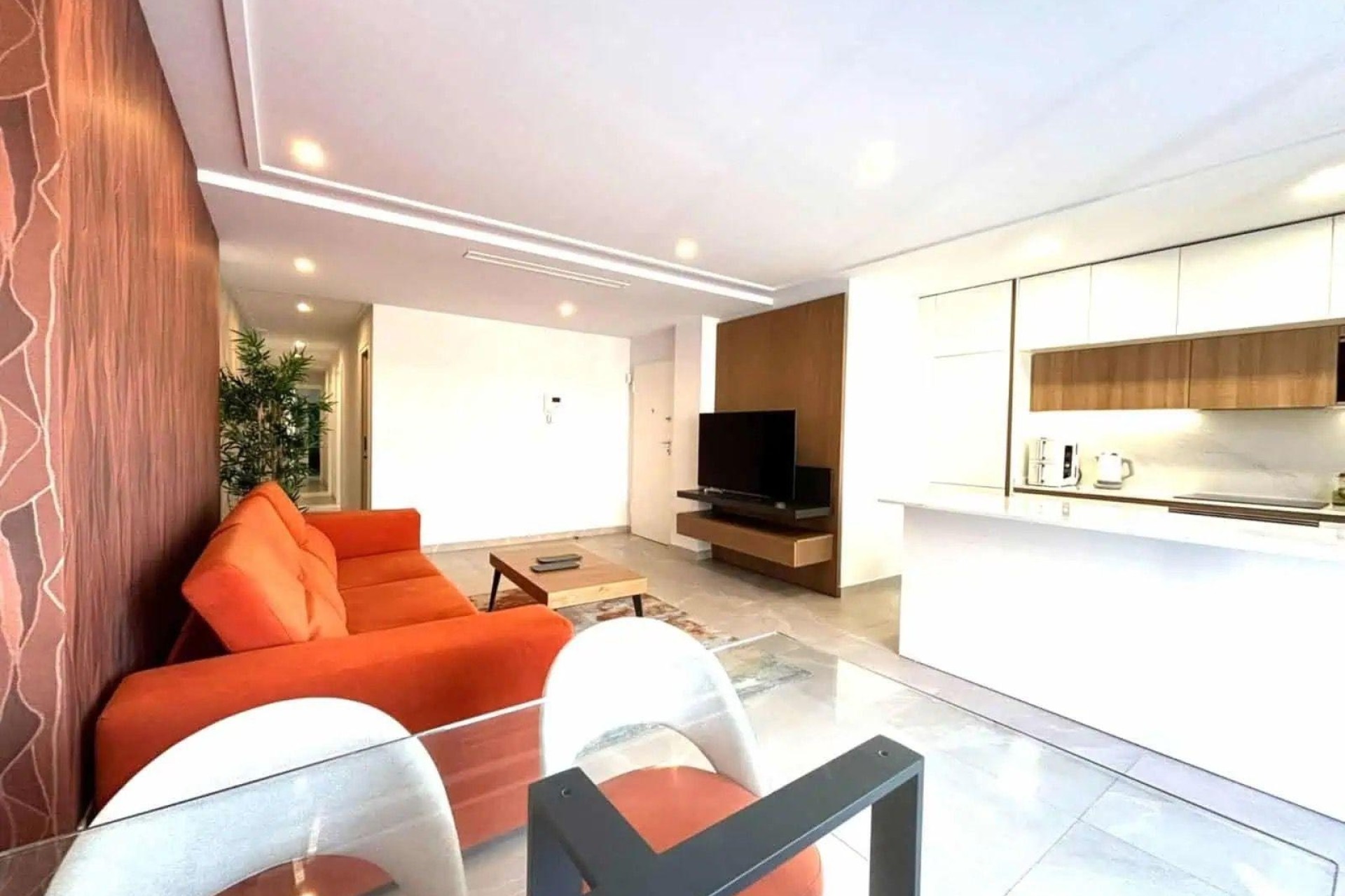 Resale - Apartment / Flat -
Torrevieja - Las Piscinas Naturales