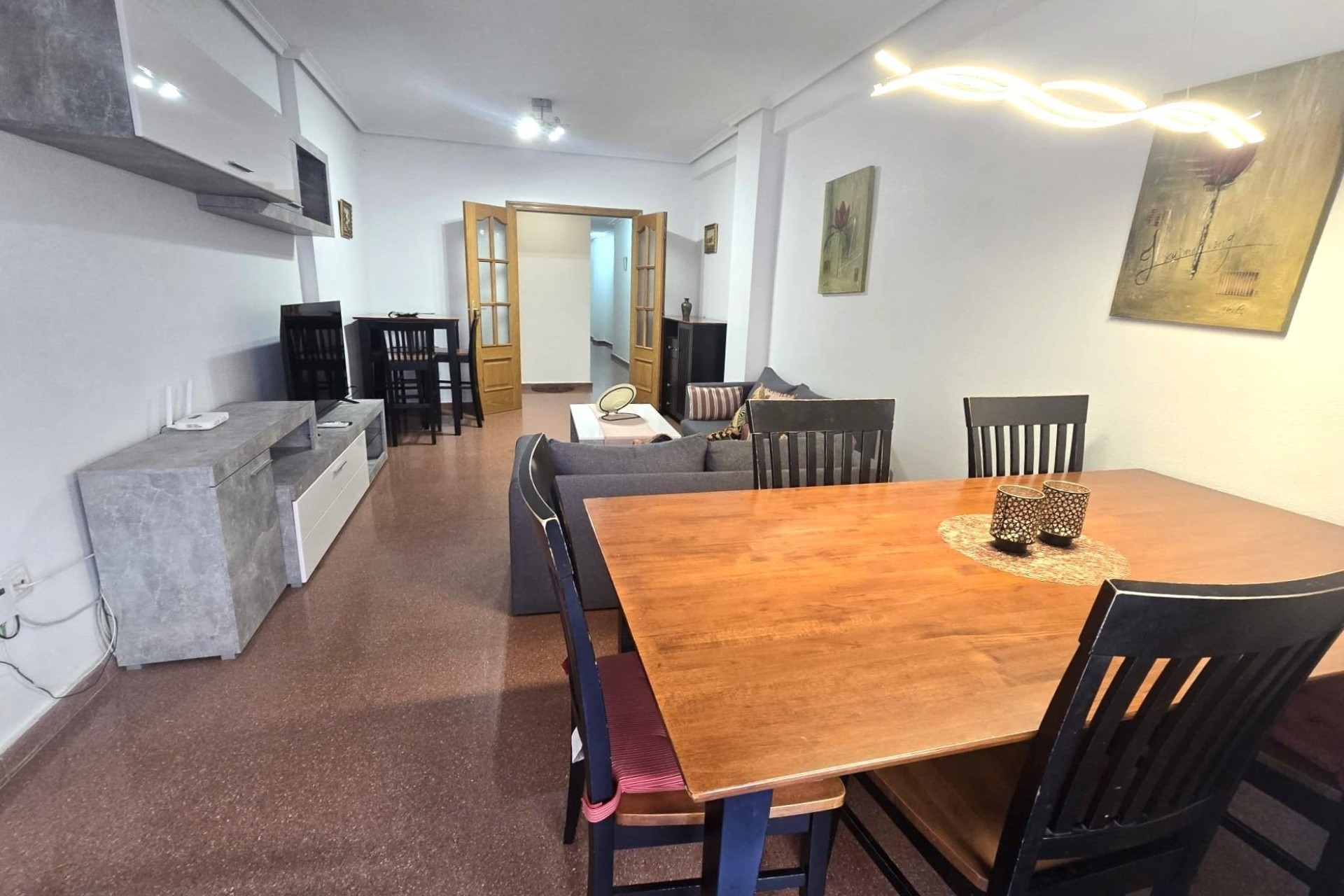 Resale - Apartment / Flat -
Torrevieja - Las Piscinas Naturales