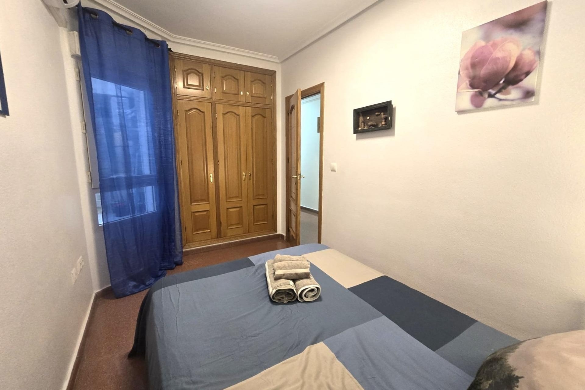 Resale - Apartment / Flat -
Torrevieja - Las Piscinas Naturales
