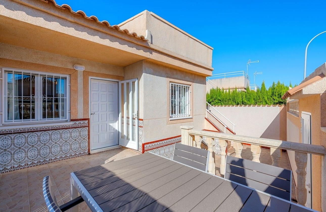 Resale - Apartment / Flat -
Torrevieja - Los Balcones