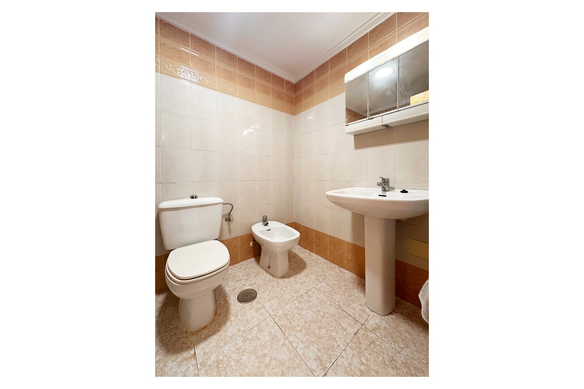 Resale - Apartment / Flat -
Torrevieja - Los Balcones