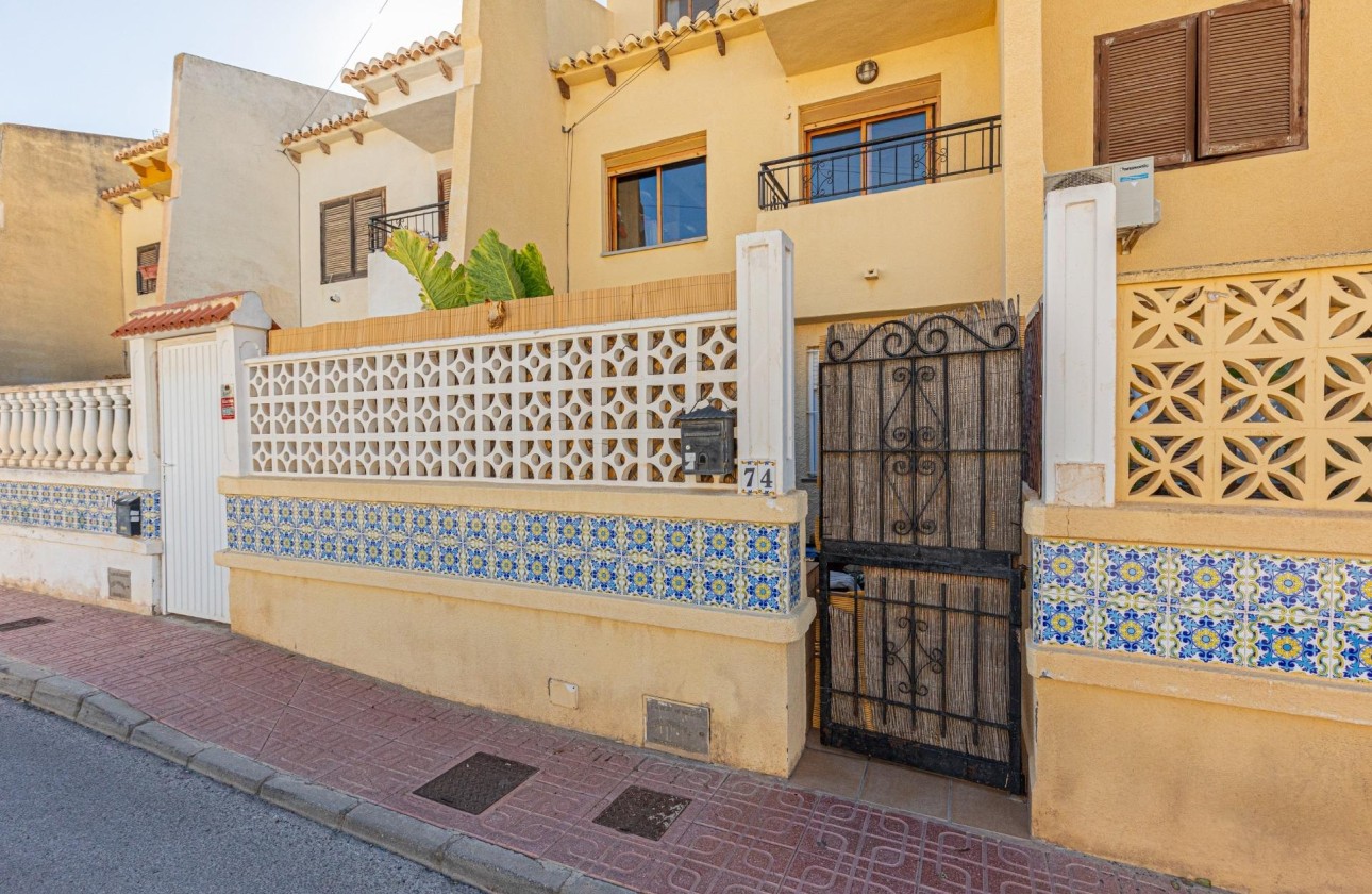 Resale - Apartment / Flat -
Torrevieja - Los Balcones