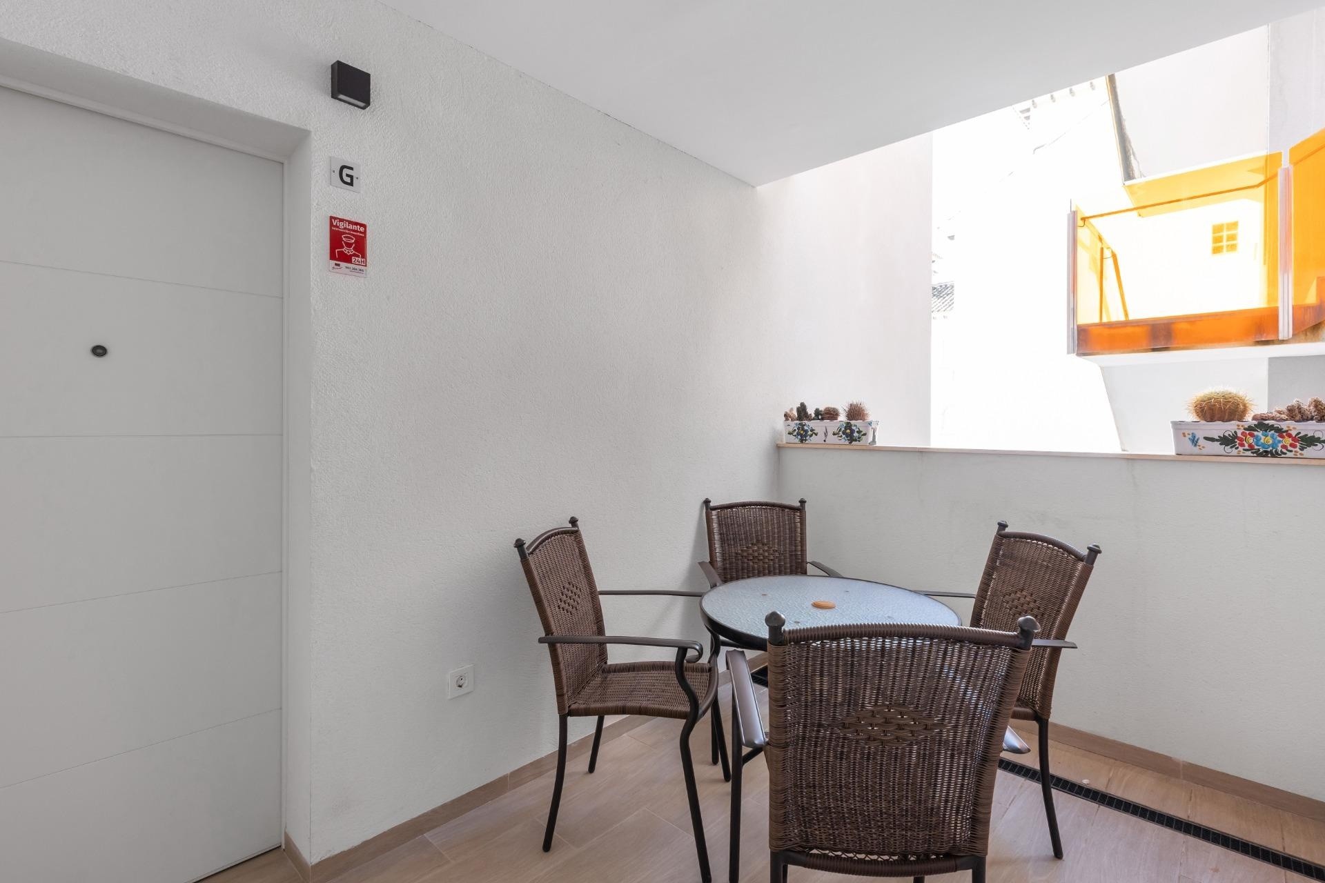 Resale - Apartment / Flat -
Torrevieja - Los Frutales