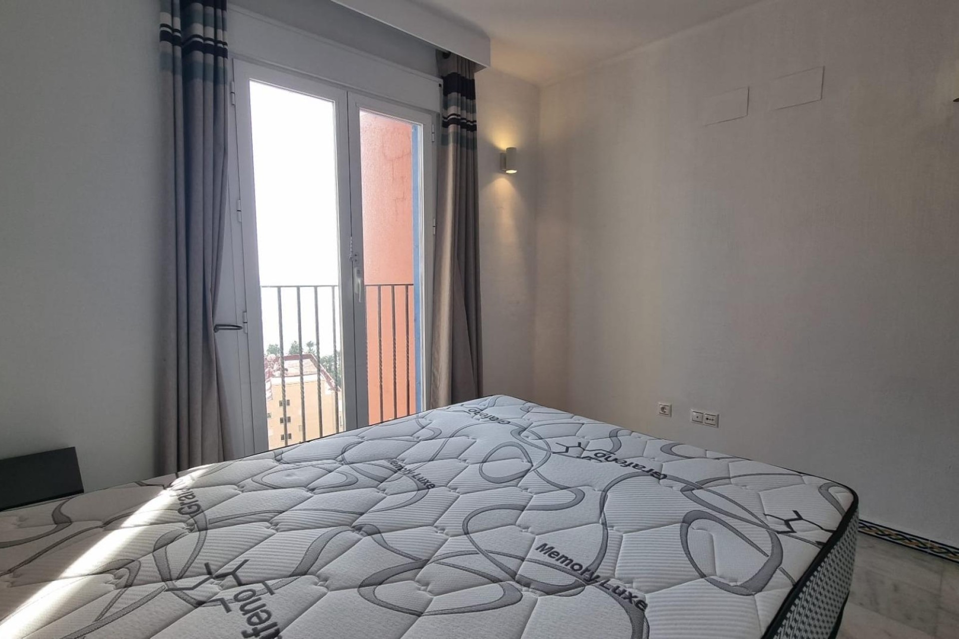 Resale - Apartment / Flat -
Torrevieja - Los Frutales