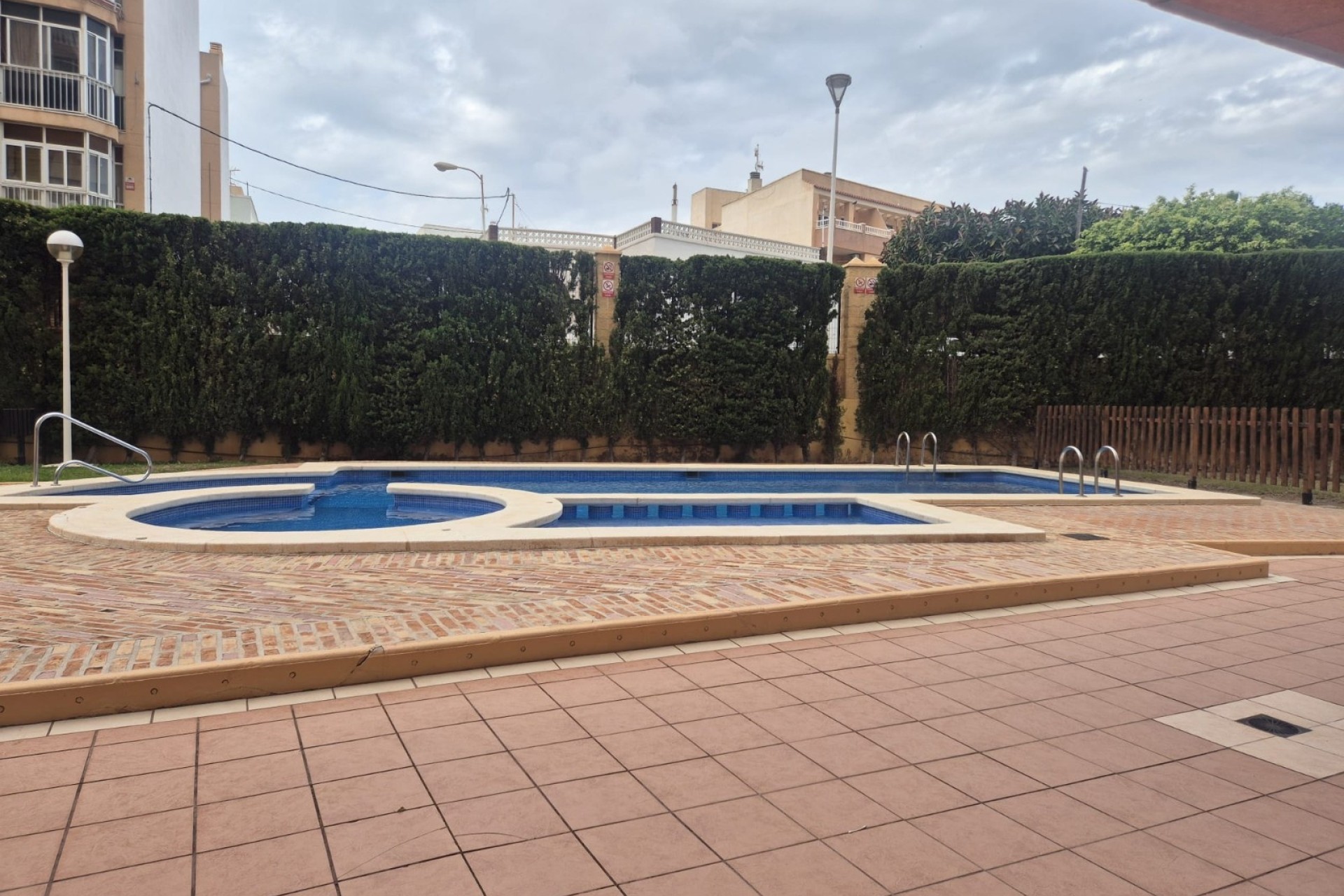 Resale - Apartment / Flat -
Torrevieja - Los Locos