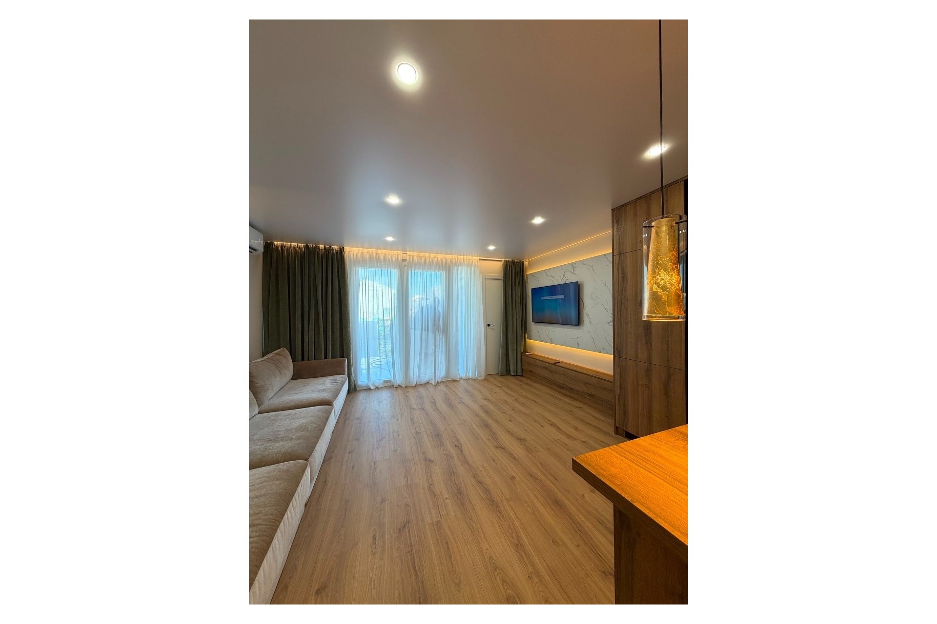 Resale - Apartment / Flat -
Torrevieja - Mar Azul