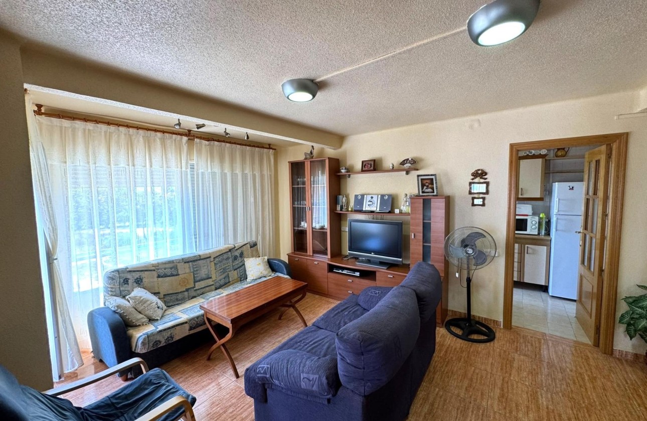 Resale - Apartment / Flat -
Torrevieja - Miramar - Torre Del Moro