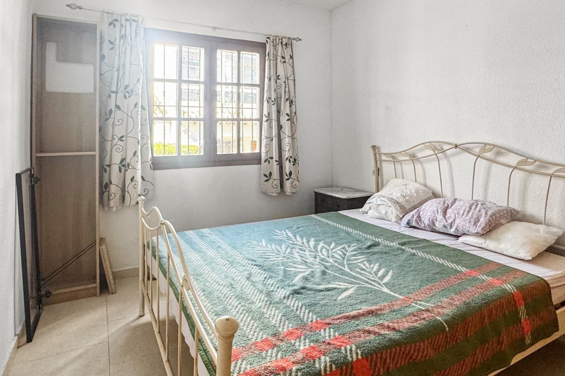 Resale - Apartment / Flat -
Torrevieja - Nueva Torrevieja - Aguas Nuevas