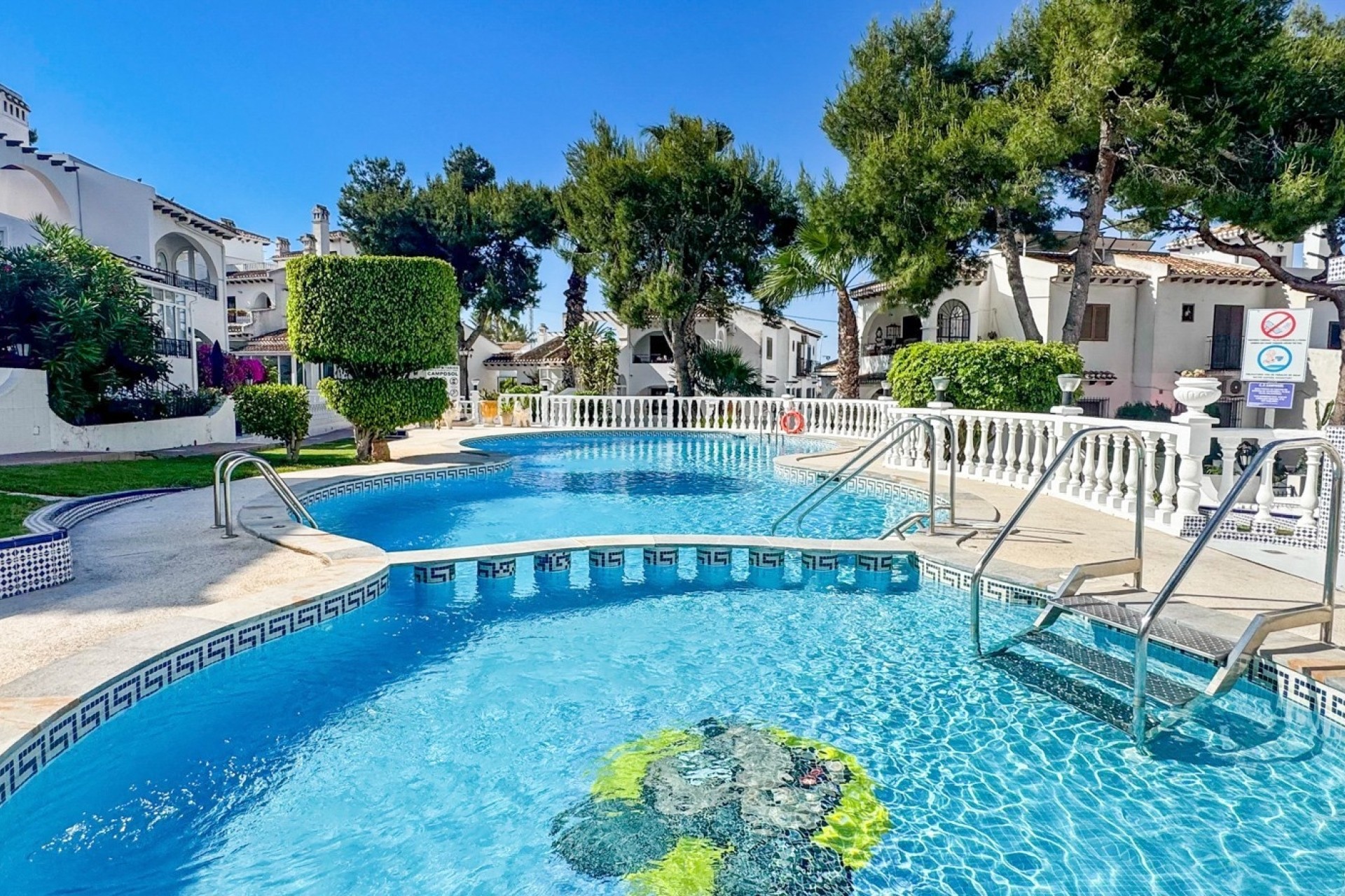 Resale - Apartment / Flat -
Torrevieja - Nueva Torrevieja - Aguas Nuevas