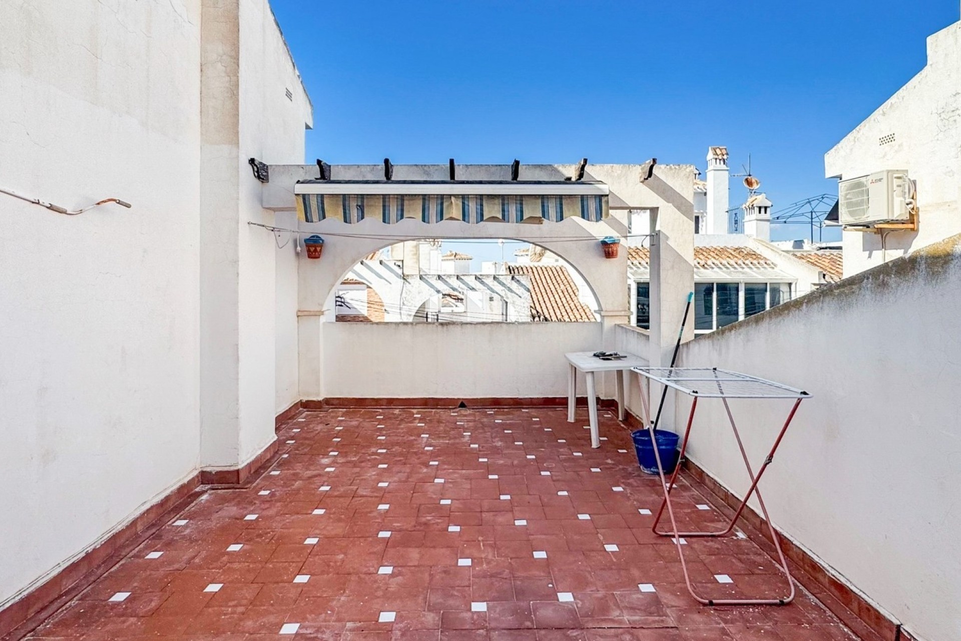 Resale - Apartment / Flat -
Torrevieja - Nueva Torrevieja - Aguas Nuevas