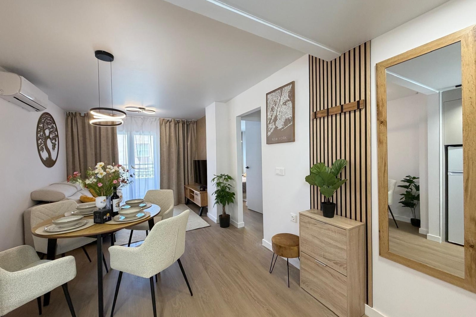 Resale - Apartment / Flat -
Torrevieja - Nueva Torrevieja