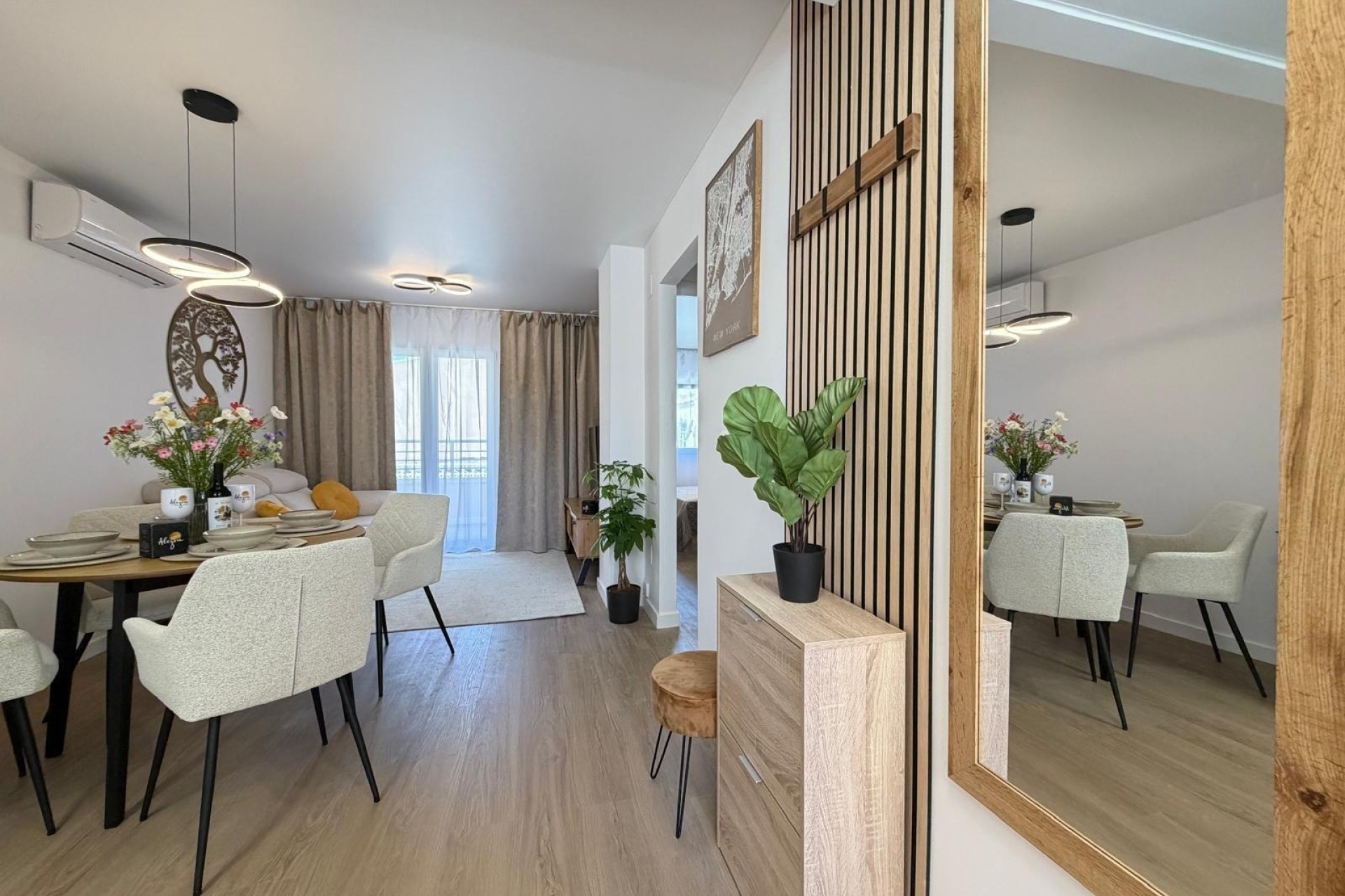 Resale - Apartment / Flat -
Torrevieja - Nueva Torrevieja