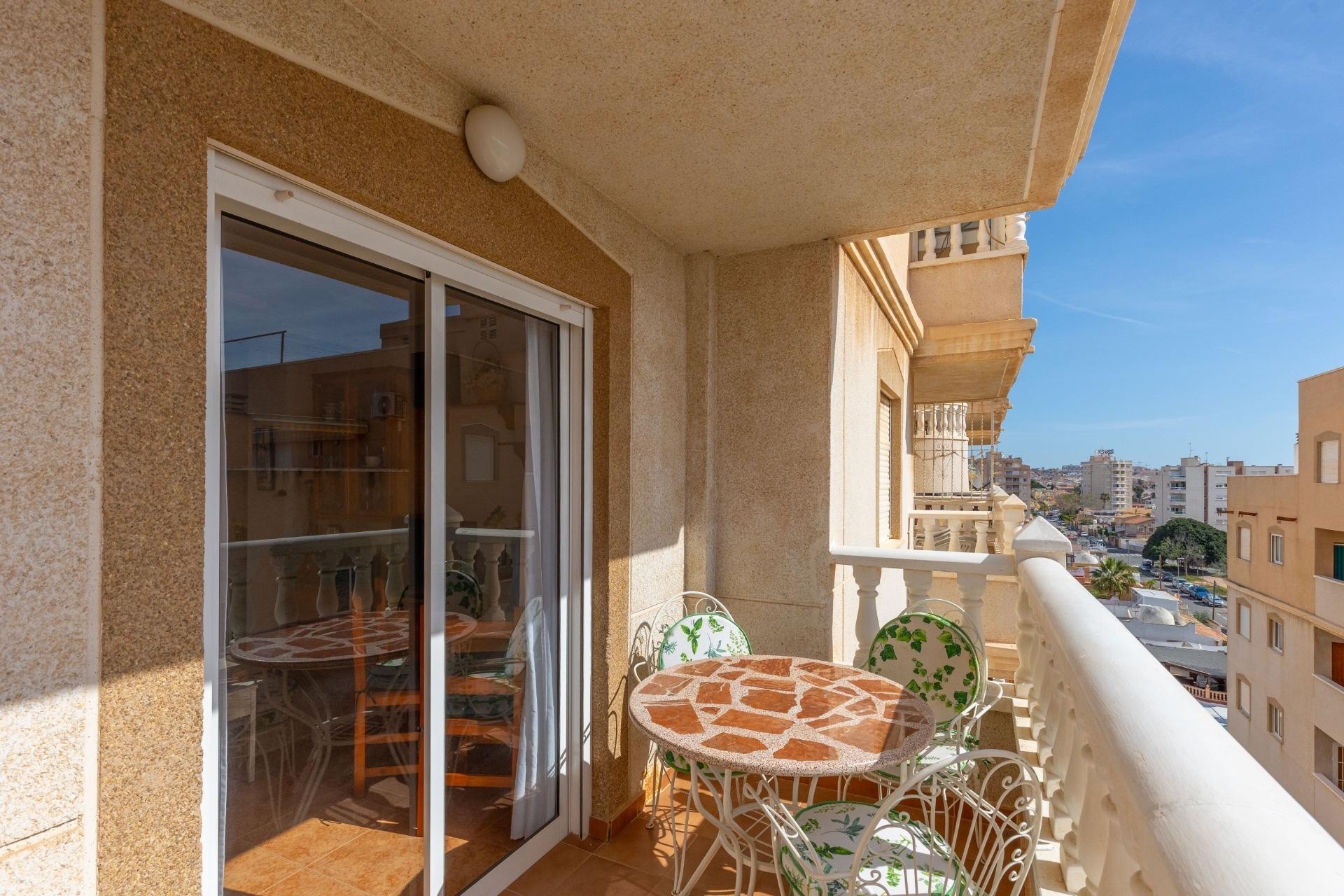 Resale - Apartment / Flat -
Torrevieja - Nueva Torrevieja