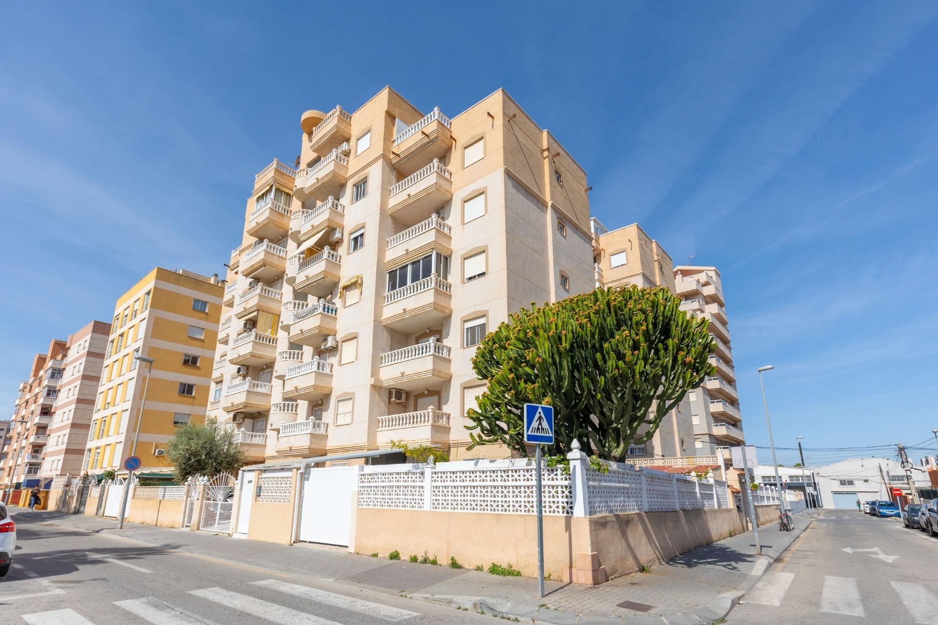 Resale - Apartment / Flat -
Torrevieja - Nueva Torrevieja