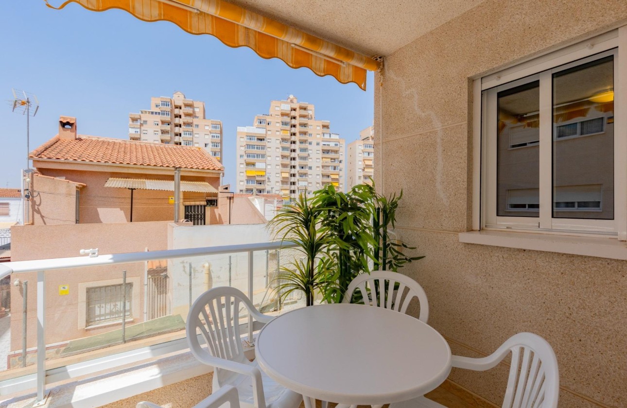 Resale - Apartment / Flat -
Torrevieja - Nueva Torrevieja