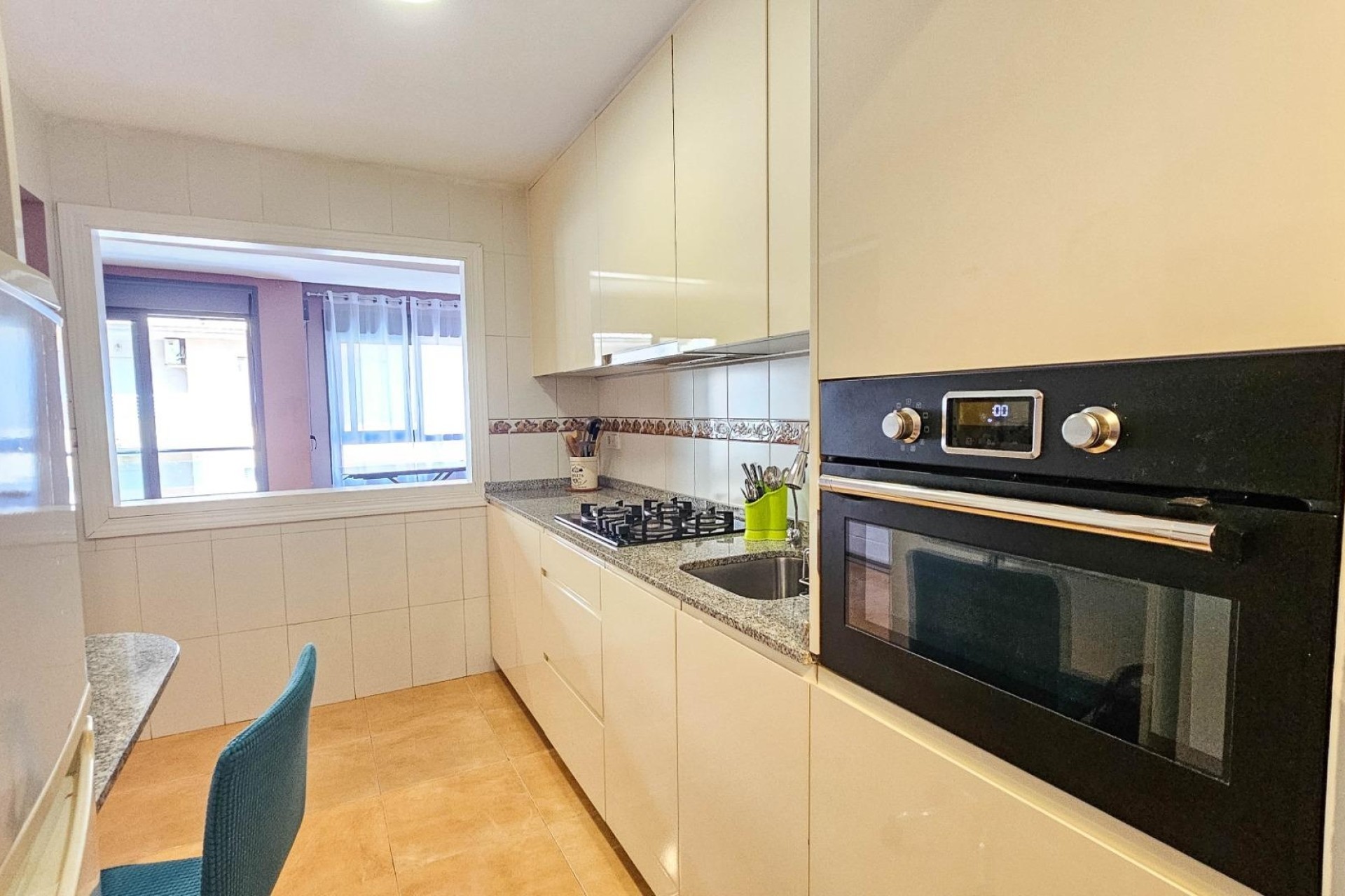 Resale - Apartment / Flat -
Torrevieja - Parque de las Naciones