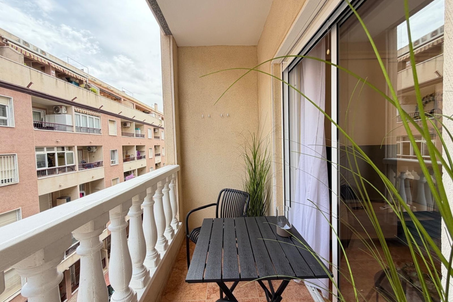 Resale - Apartment / Flat -
Torrevieja - Parque de las Naciones