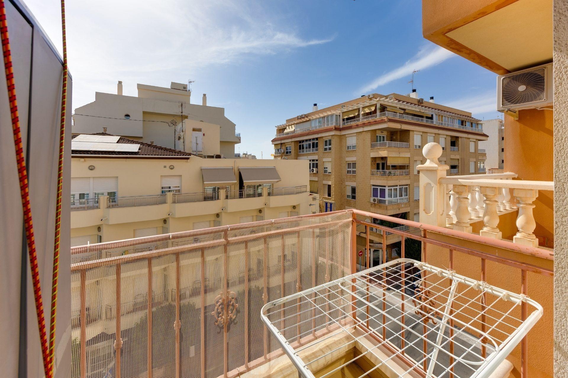 Resale - Apartment / Flat -
Torrevieja - Parque de las Naciones