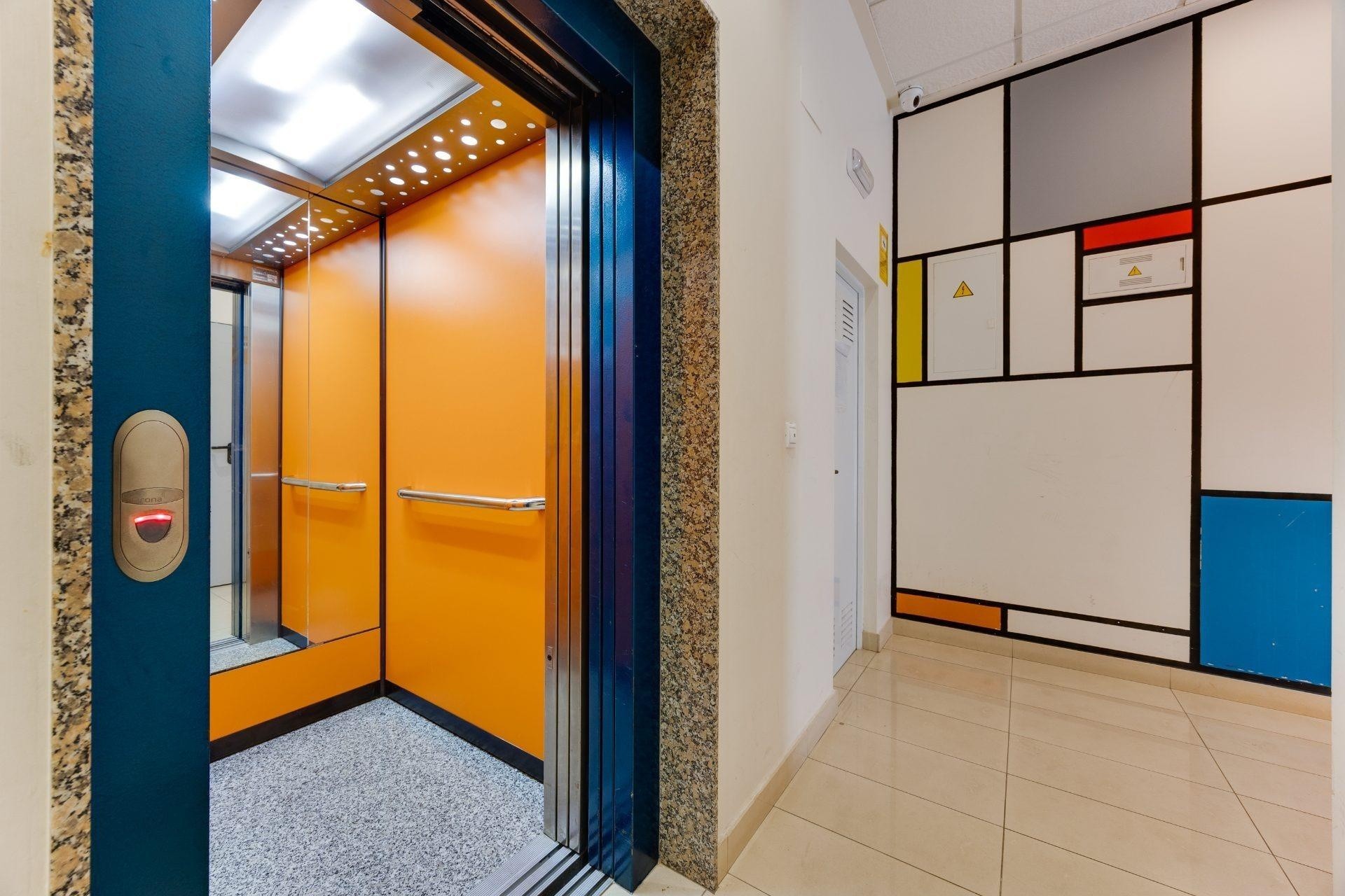 Resale - Apartment / Flat -
Torrevieja - Parque de las Naciones