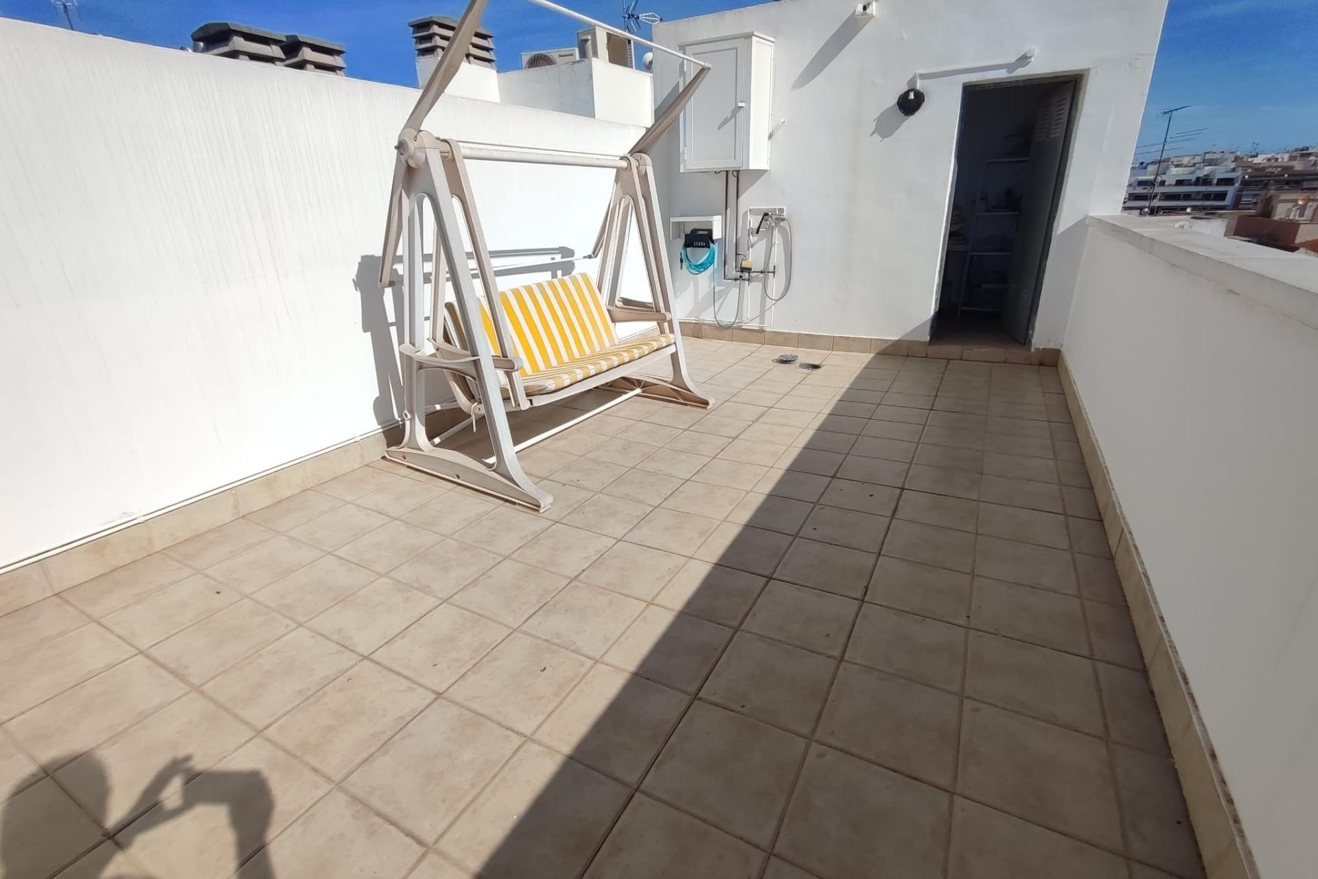 Resale - Apartment / Flat -
Torrevieja - Paseo Maritimo